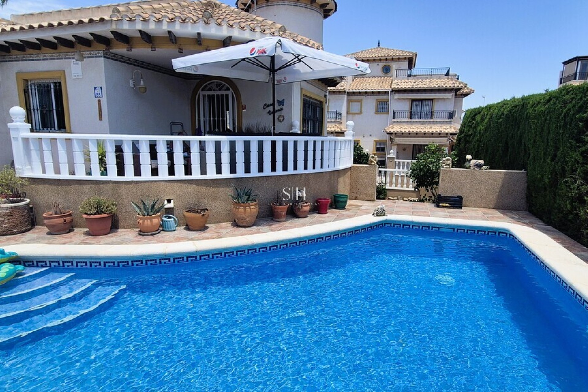Återförsäljning - Villa - Orihuela Costa - Costa Blanca