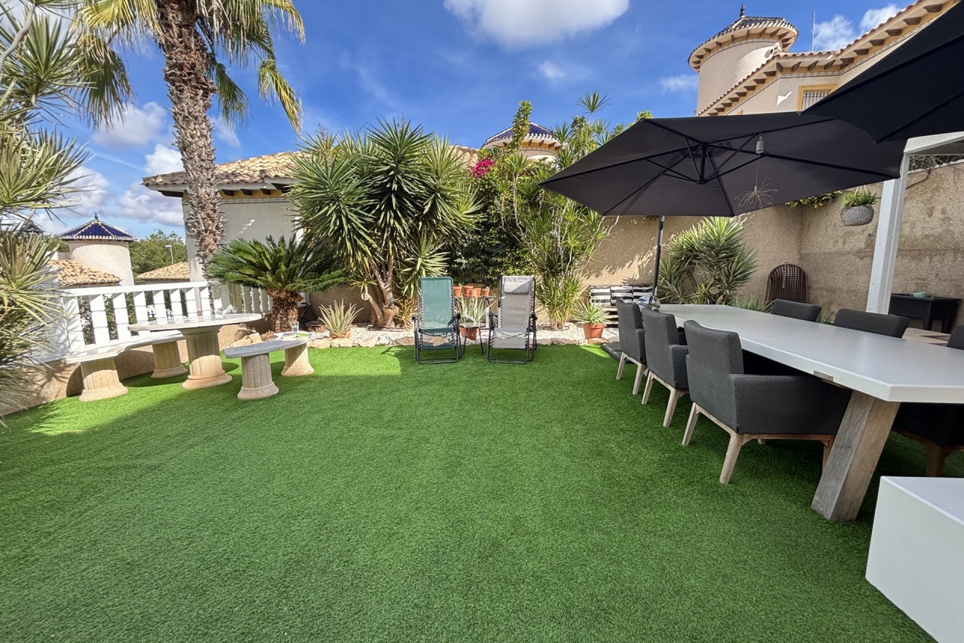 Återförsäljning - Villa - Orihuela Costa - Costa Blanca