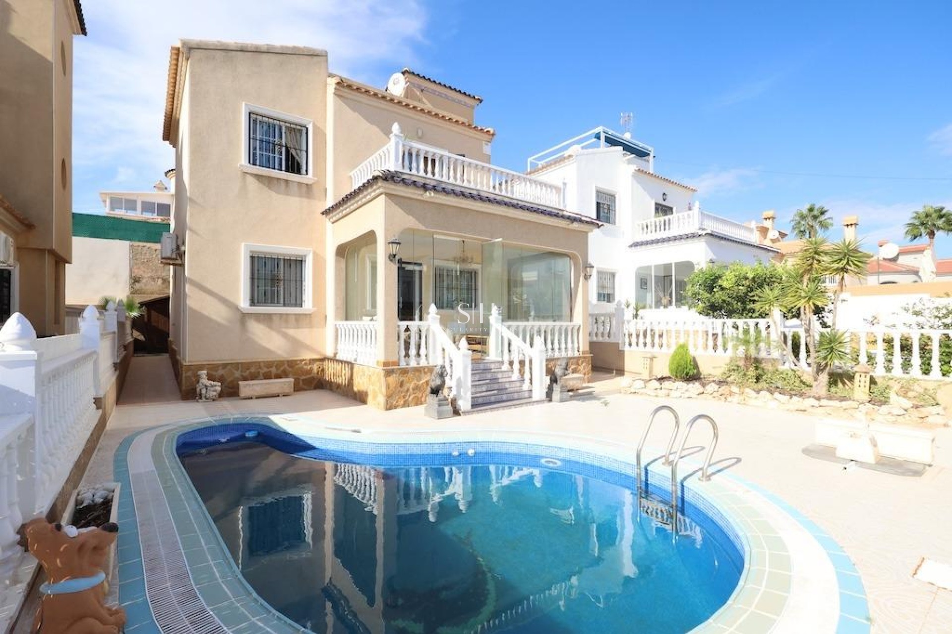 Återförsäljning - Villa - Orihuela Costa - Costa Blanca