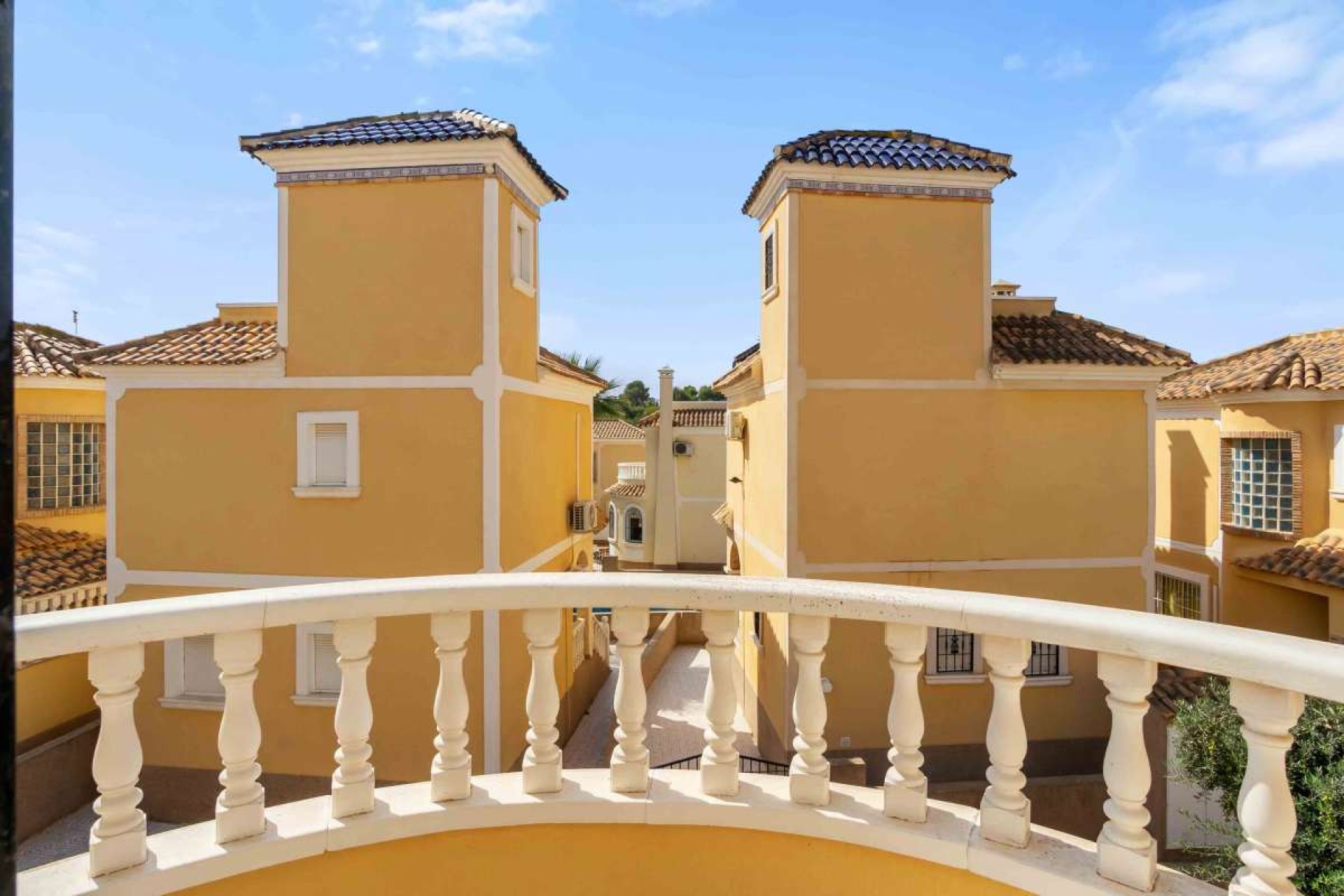 Återförsäljning - Villa - Orihuela Costa - Costa Blanca