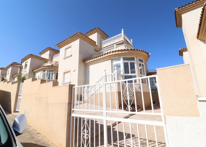 Återförsäljning - Villa - Orihuela Costa - Costa Blanca