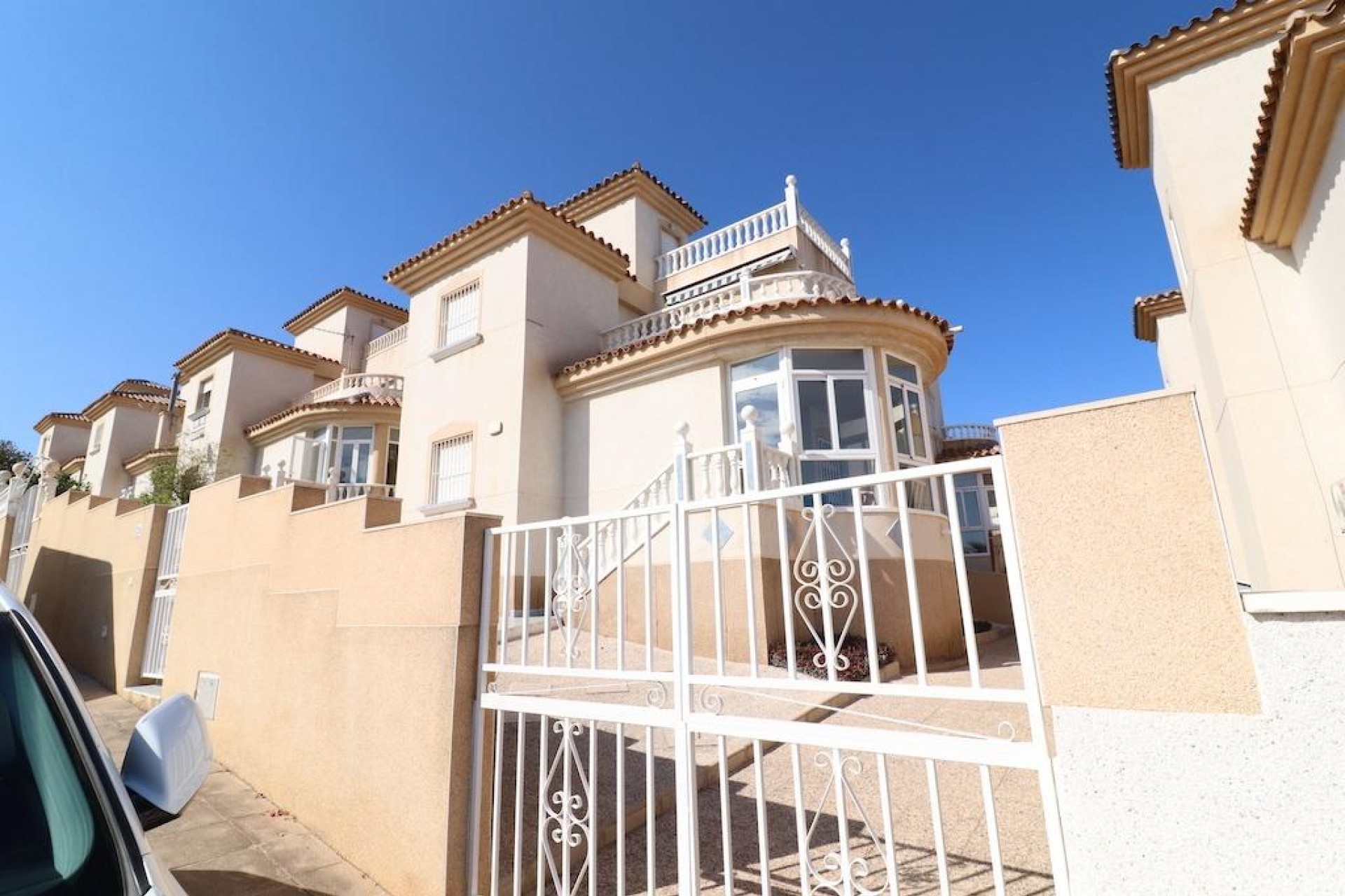 Återförsäljning - Villa - Orihuela Costa - Costa Blanca