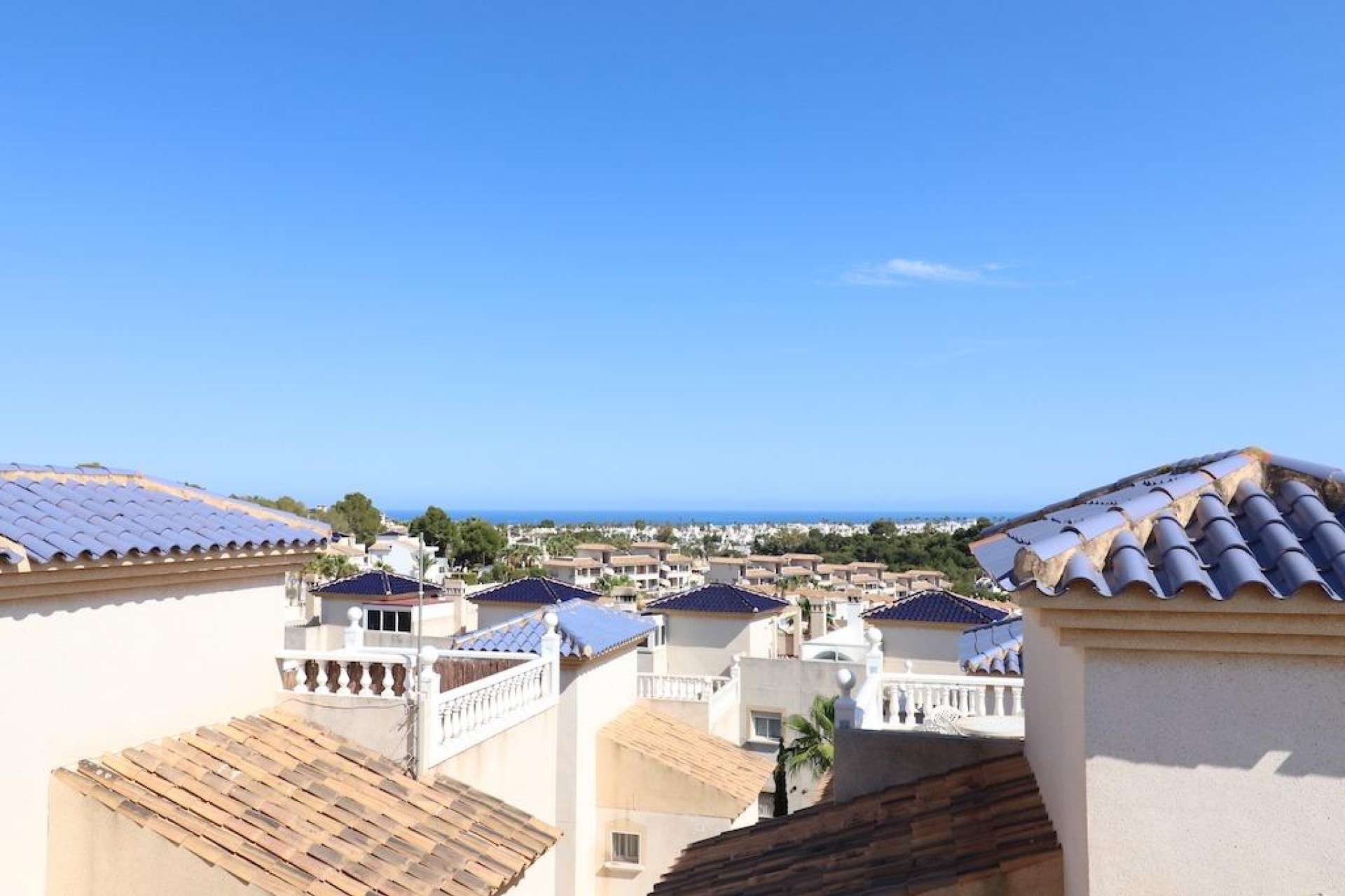 Återförsäljning - Villa - Orihuela Costa - Costa Blanca