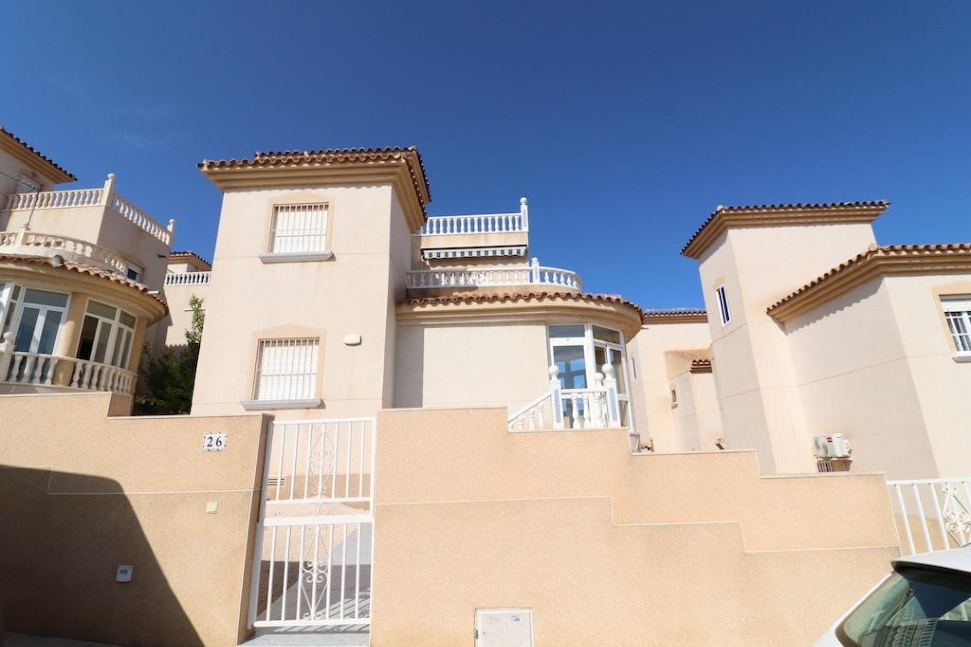 Återförsäljning - Villa - Orihuela Costa - Costa Blanca