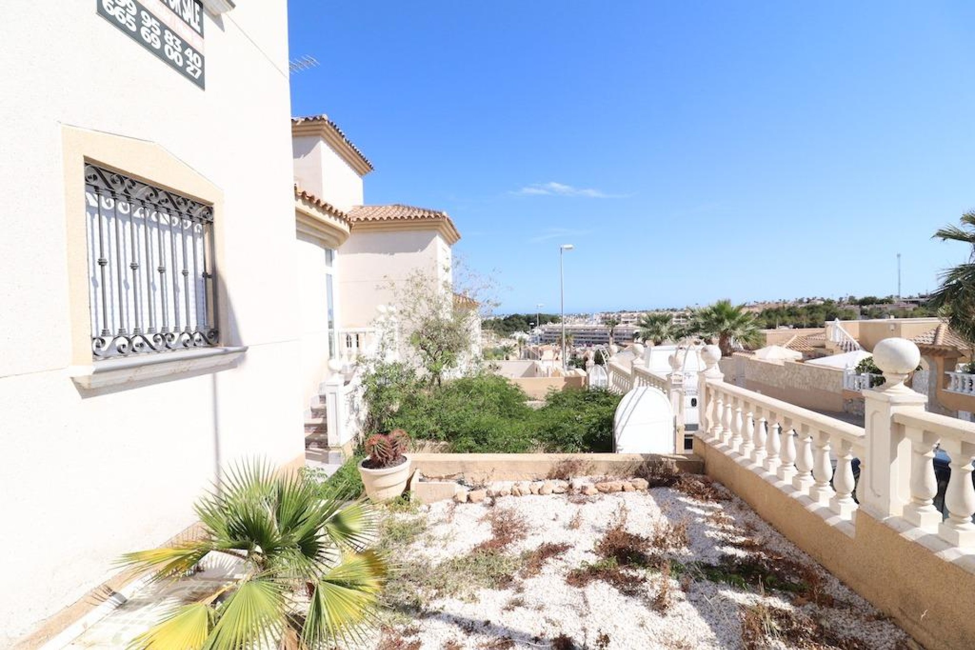 Återförsäljning - Villa - Orihuela Costa - Costa Blanca