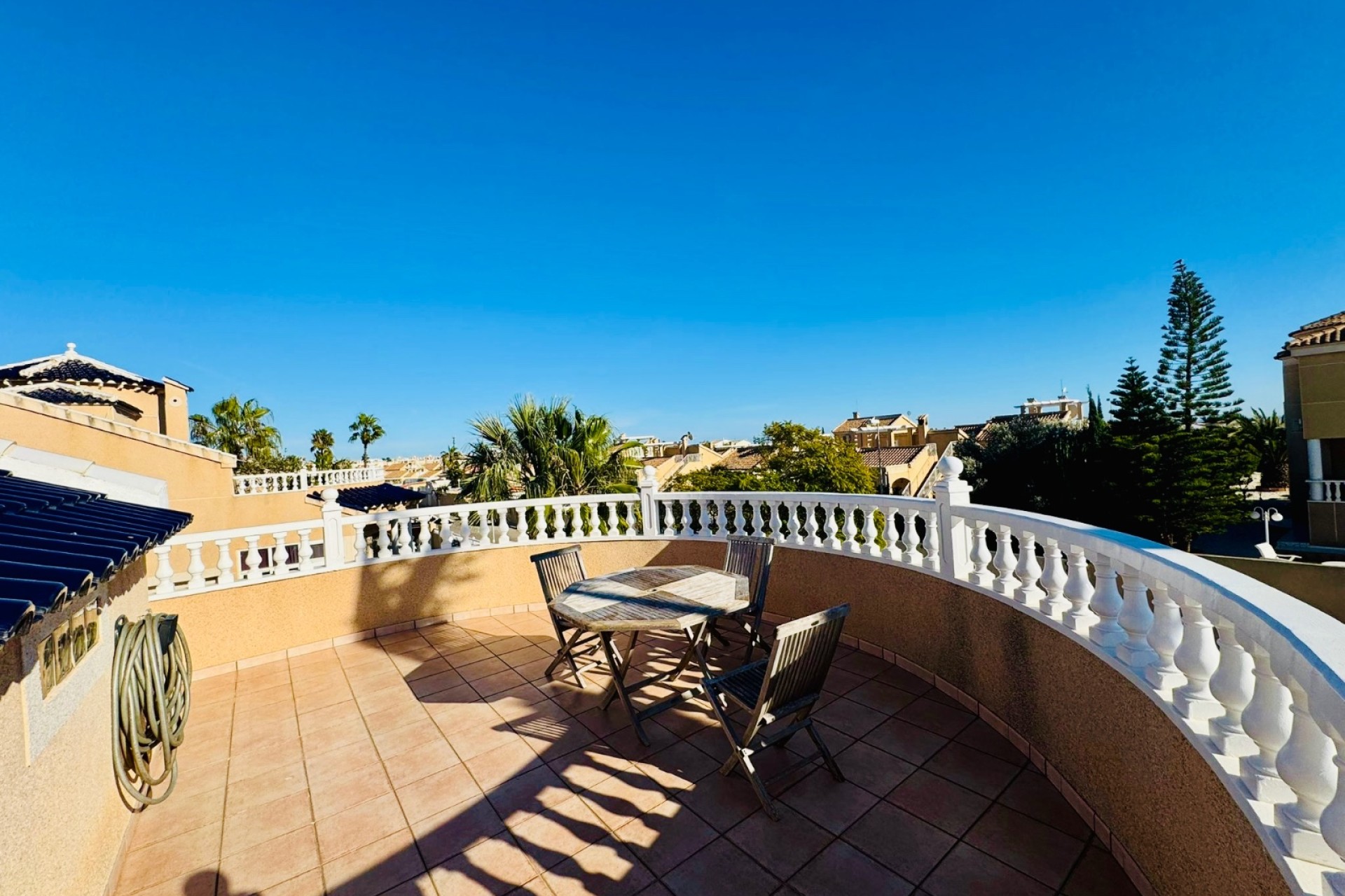 Återförsäljning - Villa - Orihuela Costa - La Florida