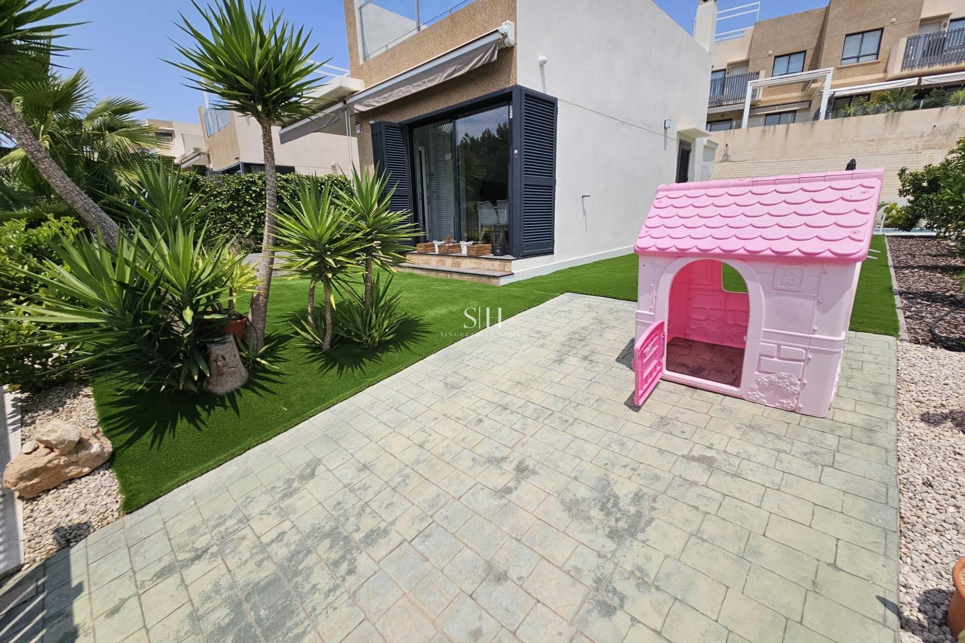 Återförsäljning - Villa - Orihuela Costa - La Regia