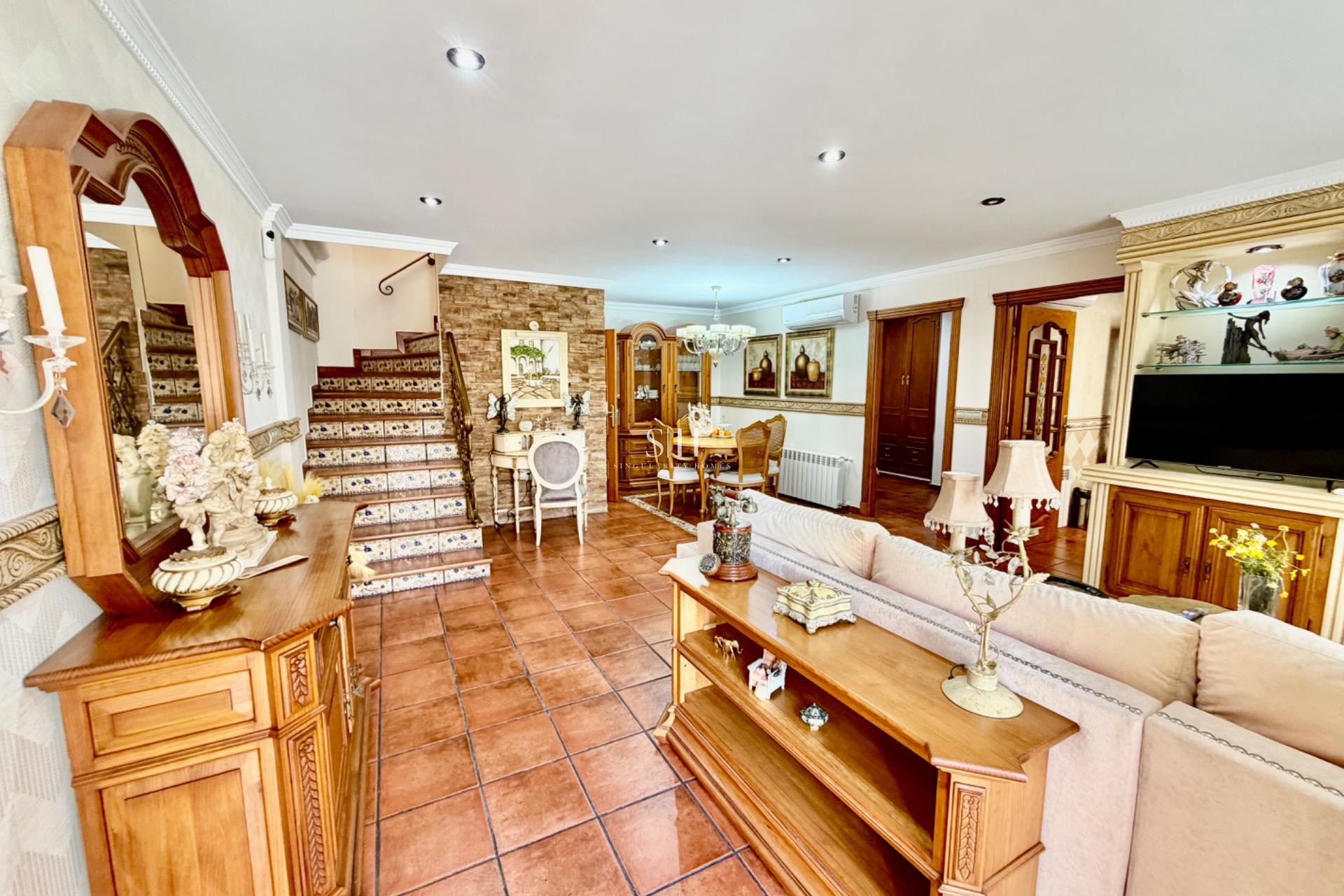 Återförsäljning - Villa - Orihuela Costa - La Zenia