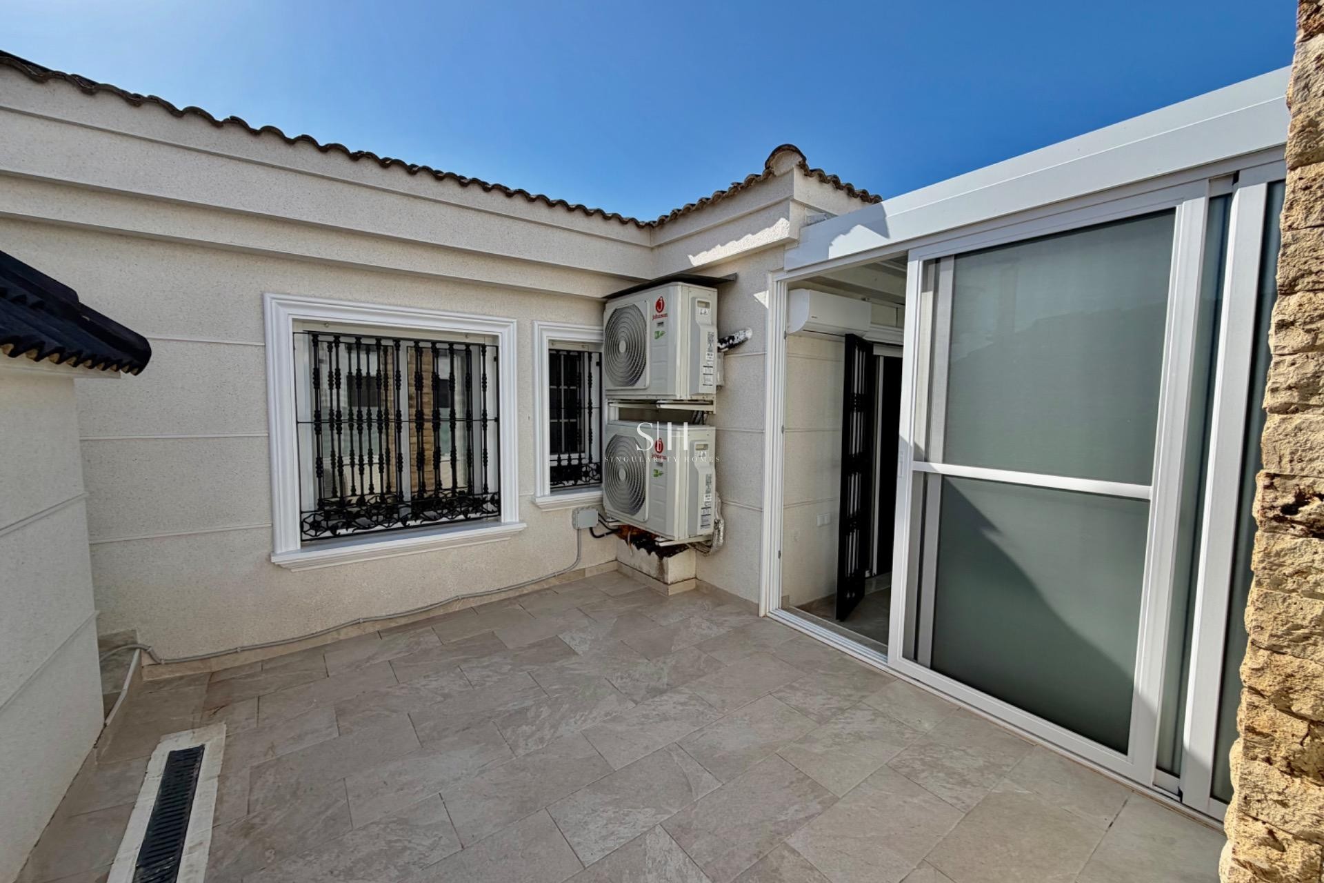 Återförsäljning - Villa - Orihuela Costa - La Zenia