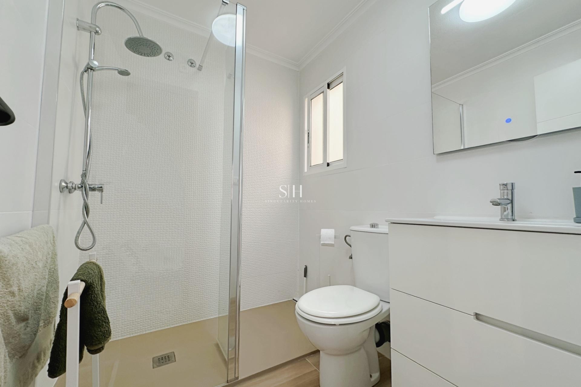 Återförsäljning - Villa - Orihuela Costa - La Zenia
