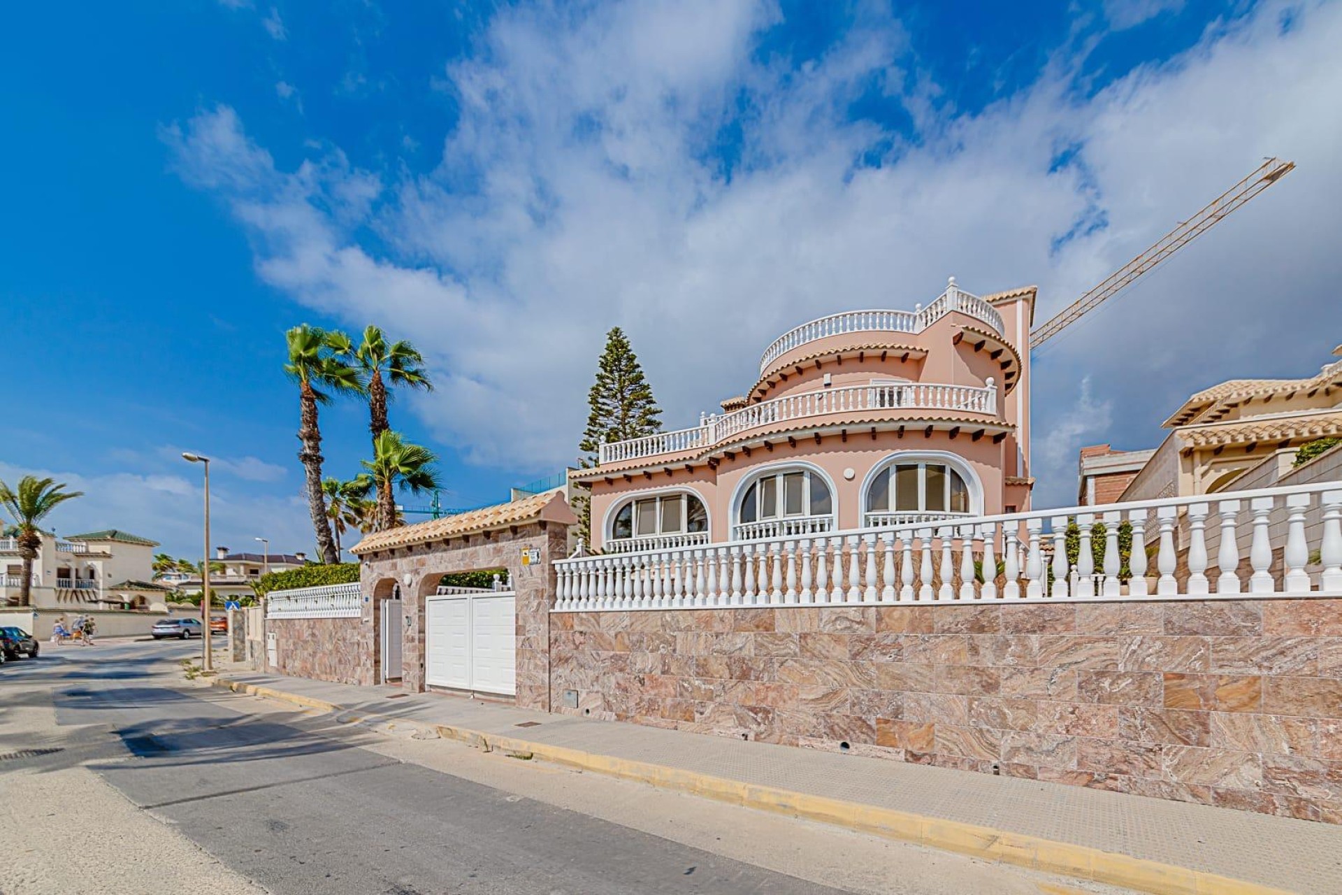 Återförsäljning - Villa - Orihuela Costa - La Zenia