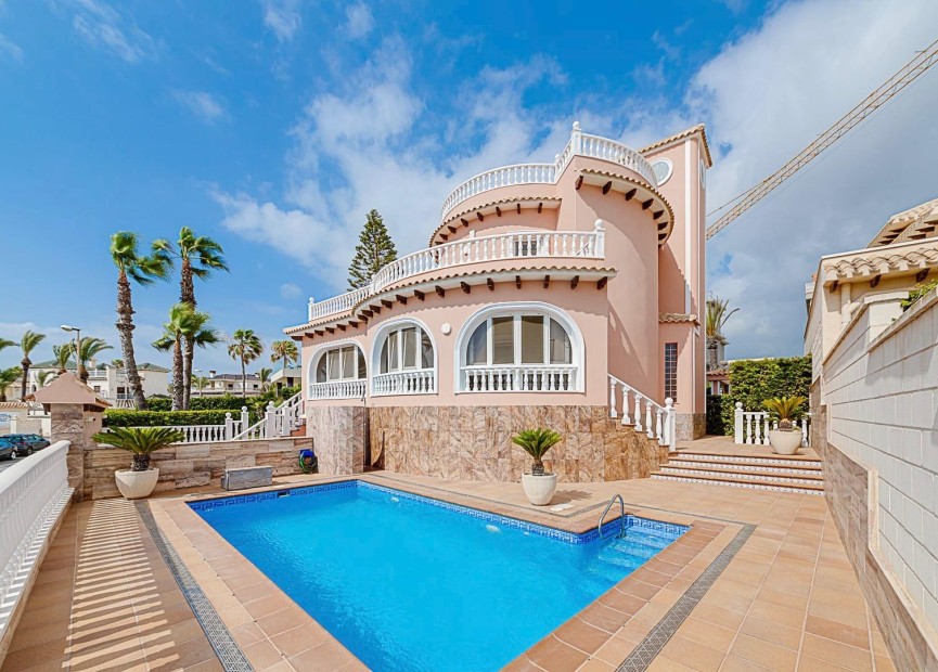 Återförsäljning - Villa - Orihuela Costa - La Zenia