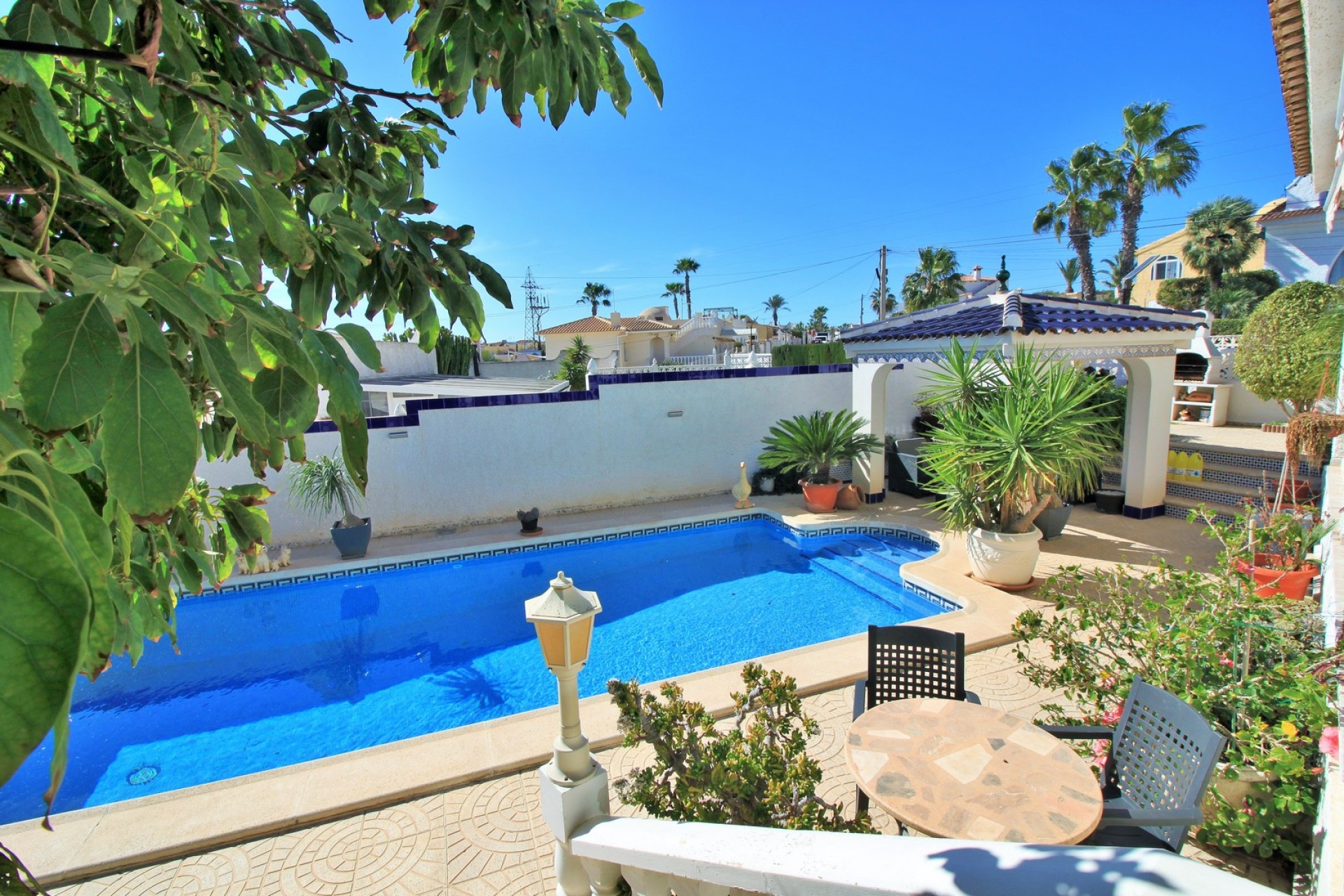 Återförsäljning - Villa - Orihuela Costa - Las Filipinas