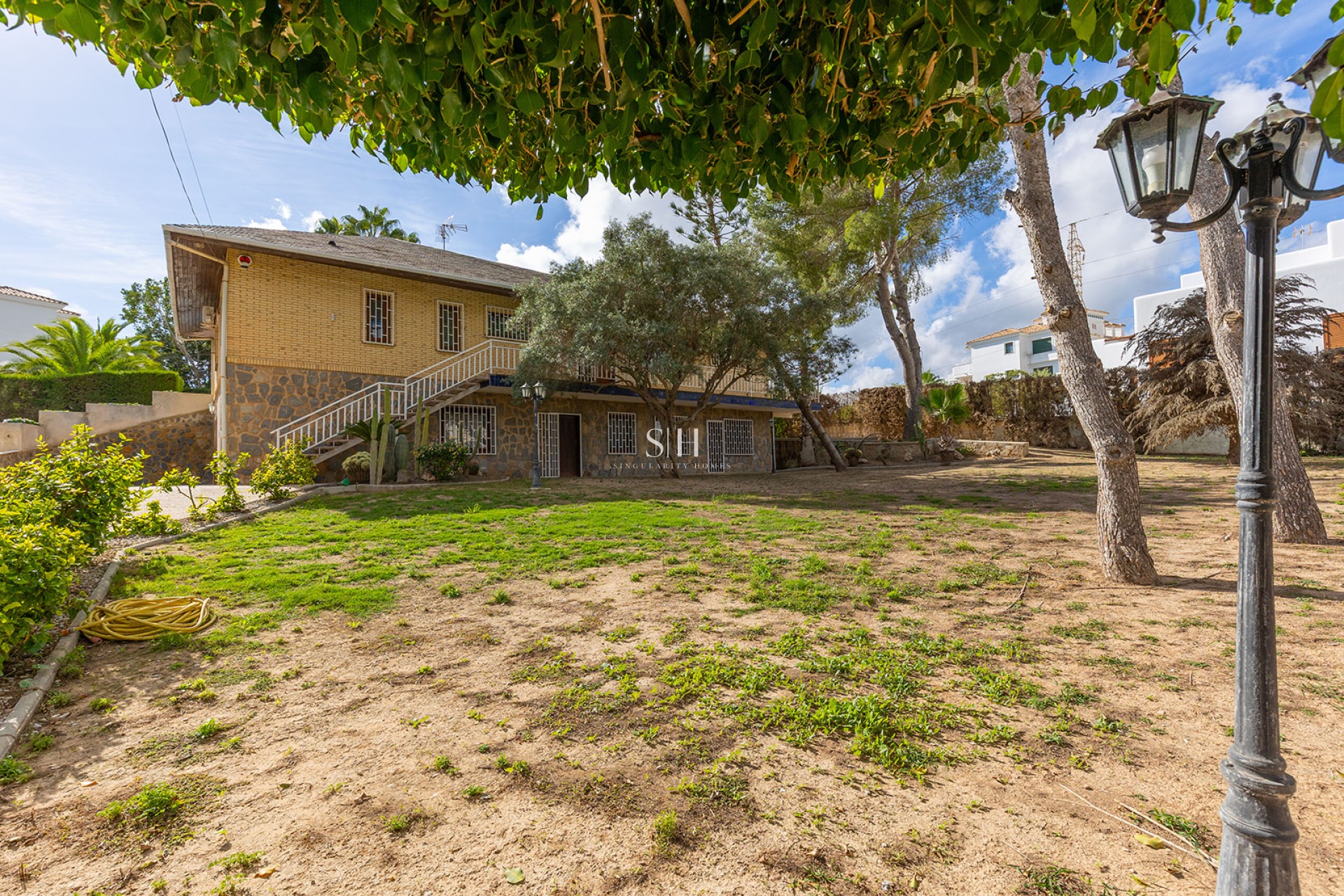 Återförsäljning - Villa - Orihuela Costa - Las Filipinas