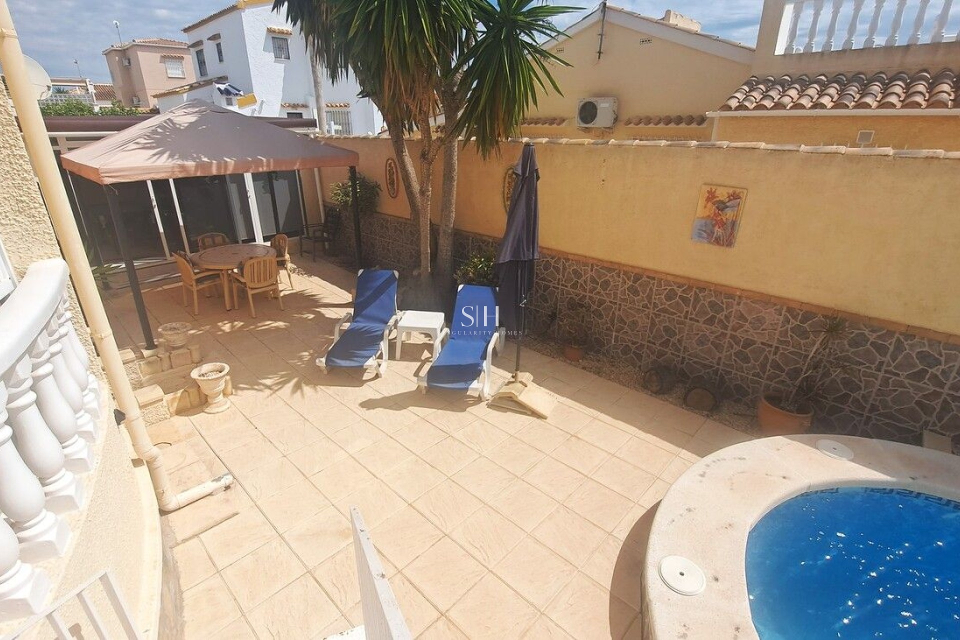 Återförsäljning - Villa - Orihuela Costa - Las Filipinas
