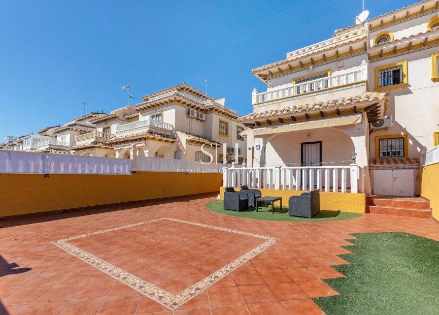 Återförsäljning - Villa - Orihuela Costa - Lomas De Cabo Roig-los Dolses