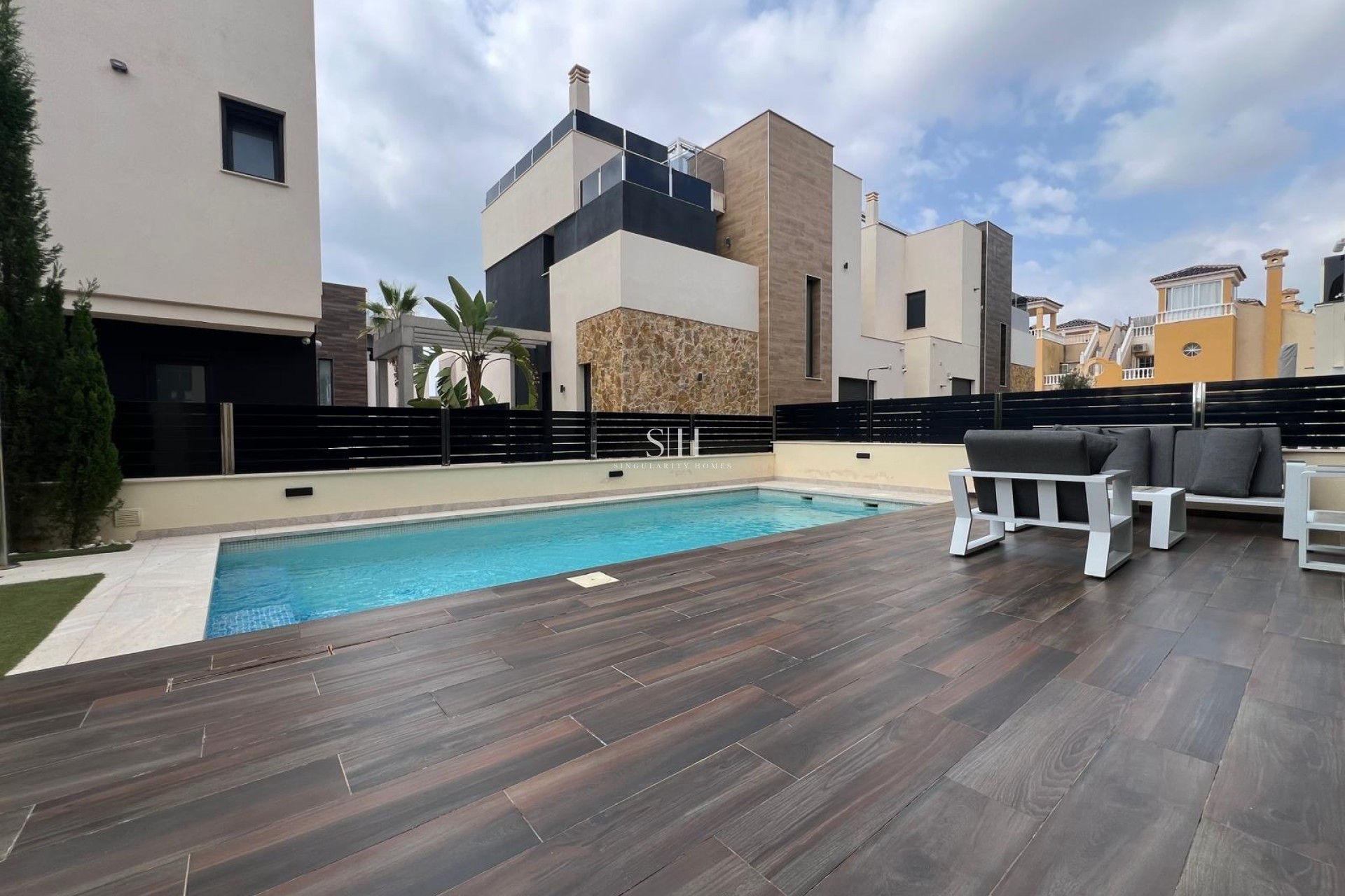 Återförsäljning - Villa - Orihuela Costa - Lomas de Cabo Roig