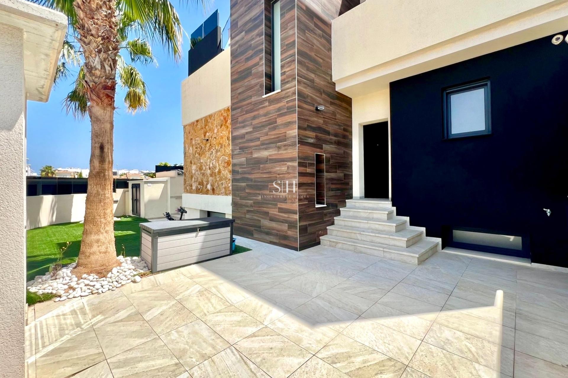 Återförsäljning - Villa - Orihuela Costa - Lomas de Cabo Roig