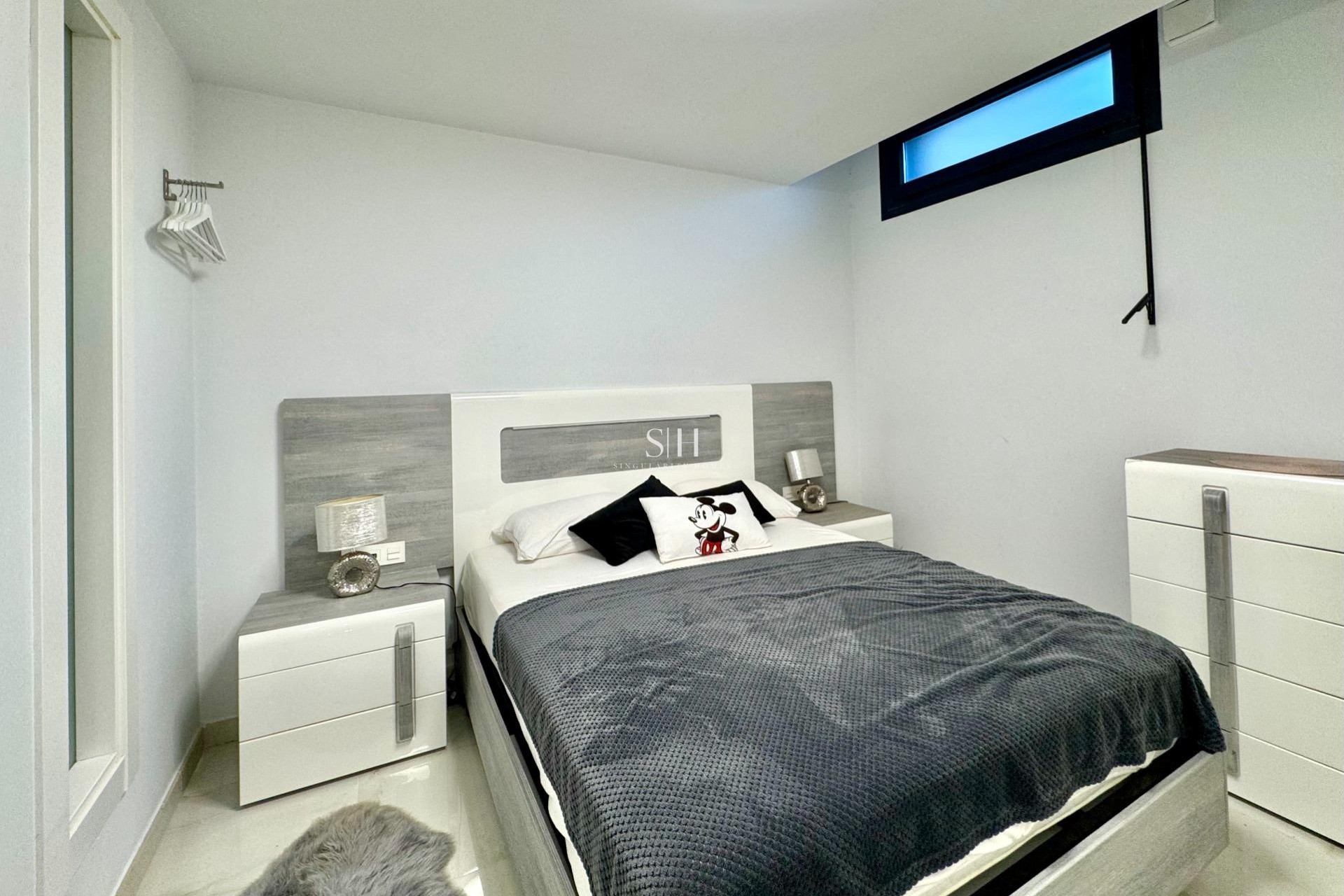 Återförsäljning - Villa - Orihuela Costa - Lomas de Cabo Roig