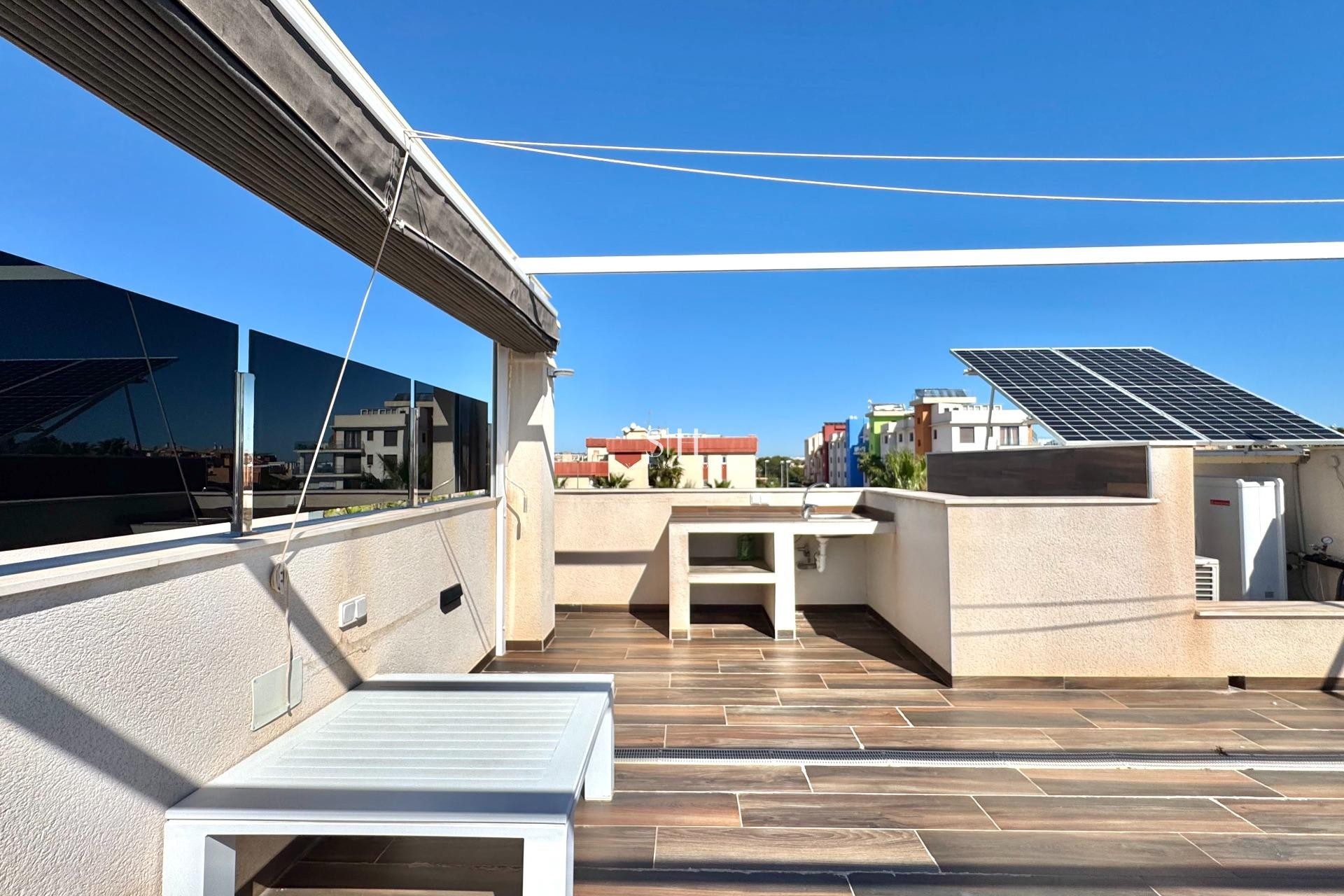 Återförsäljning - Villa - Orihuela Costa - Lomas de Cabo Roig