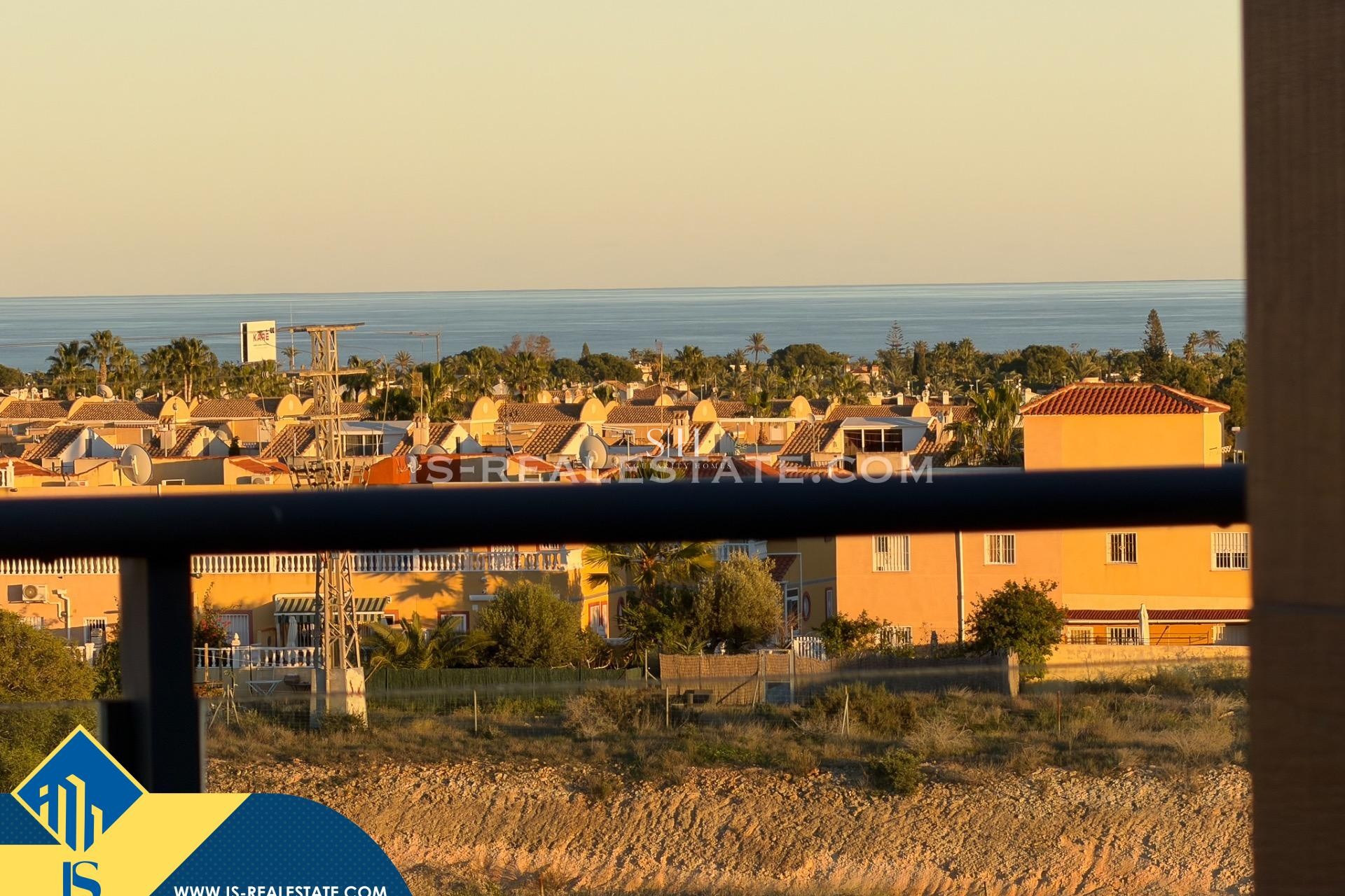 Återförsäljning - Villa - Orihuela Costa - Lomas de Cabo Roig