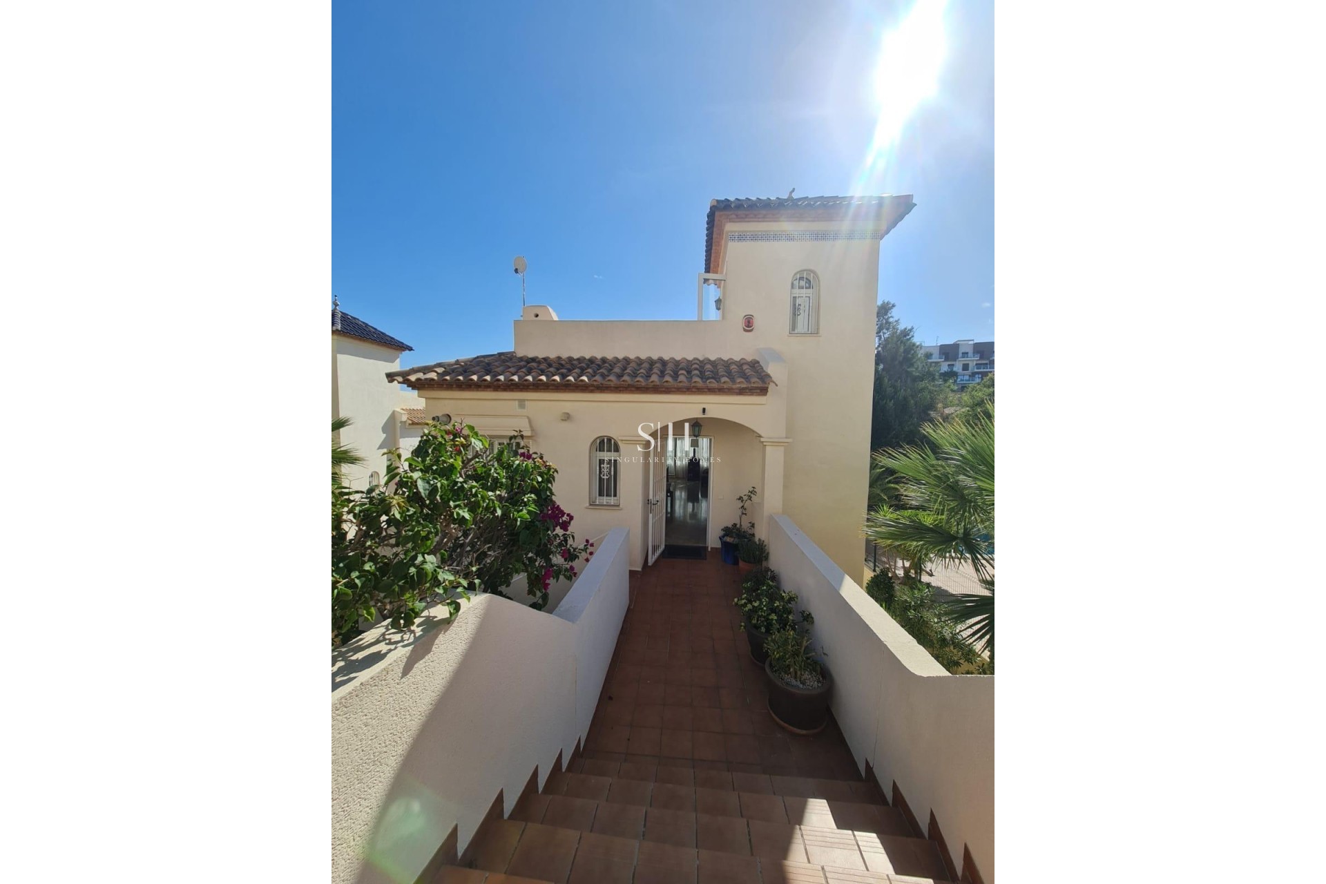 Återförsäljning - Villa - Orihuela Costa - Lomas De Campoamor-las Ramblas