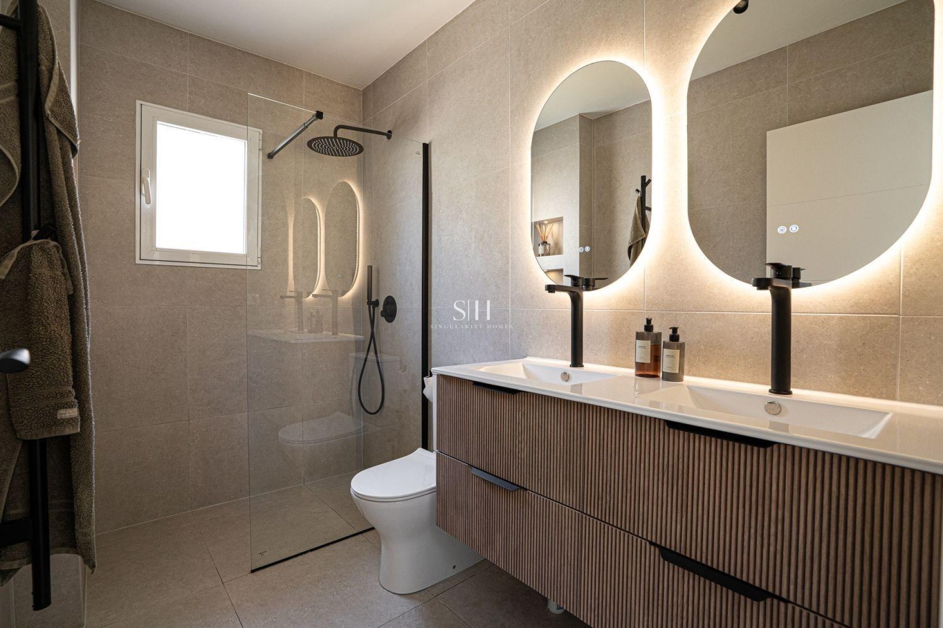 Återförsäljning - Villa - Orihuela Costa - Los Almendros-la Florida