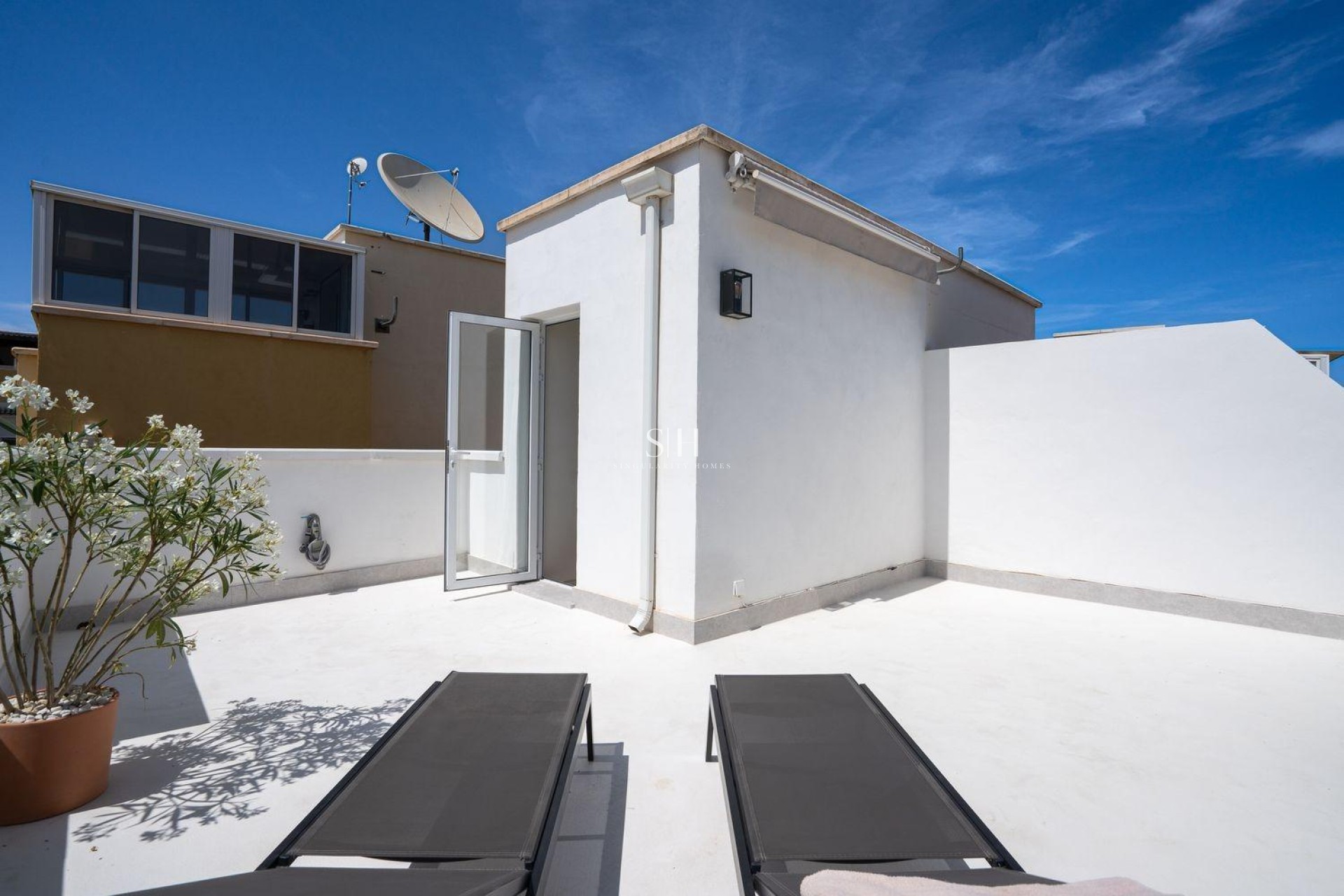 Återförsäljning - Villa - Orihuela Costa - Los Almendros-la Florida