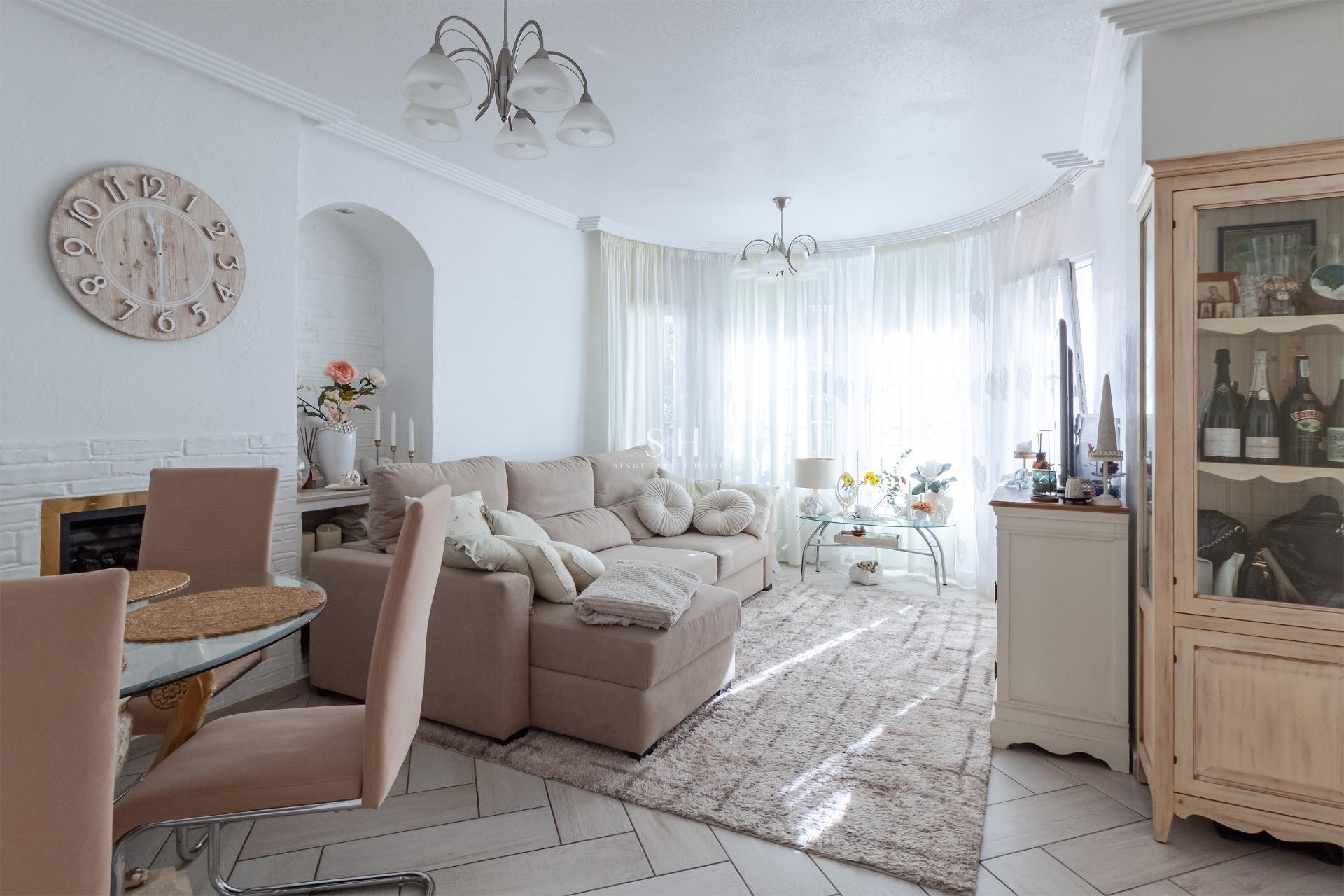 Återförsäljning - Villa - Orihuela Costa - Los Almendros-la Florida