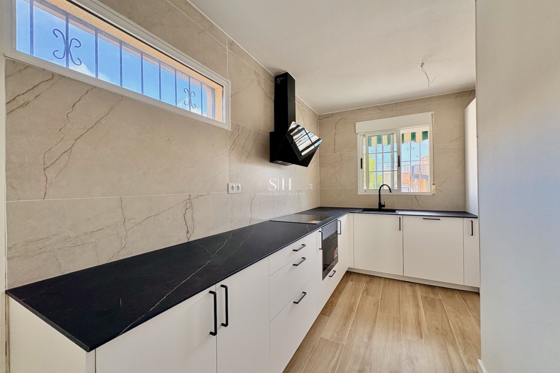 Återförsäljning - Villa - Orihuela Costa - Los Balcones