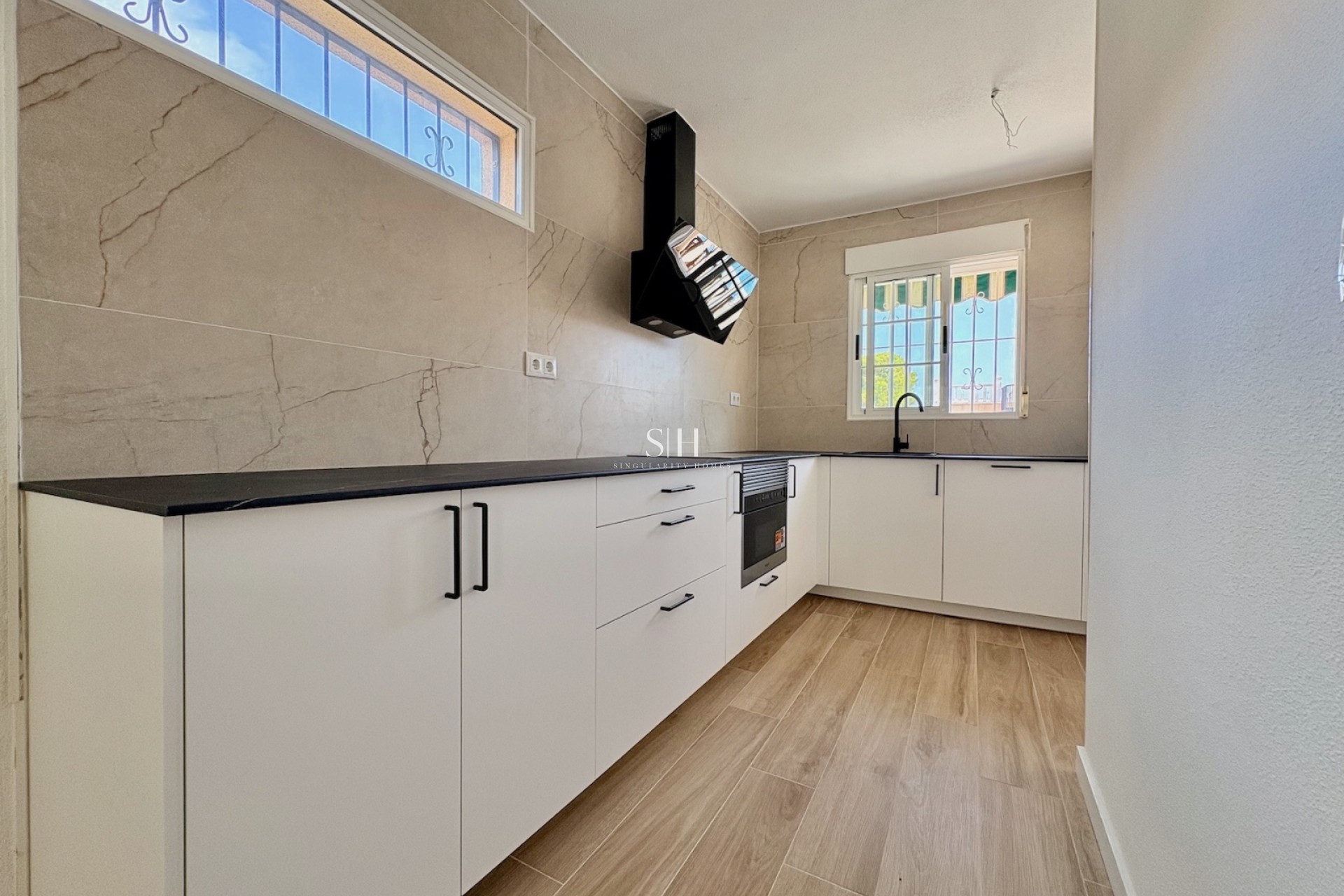Återförsäljning - Villa - Orihuela Costa - Los Balcones