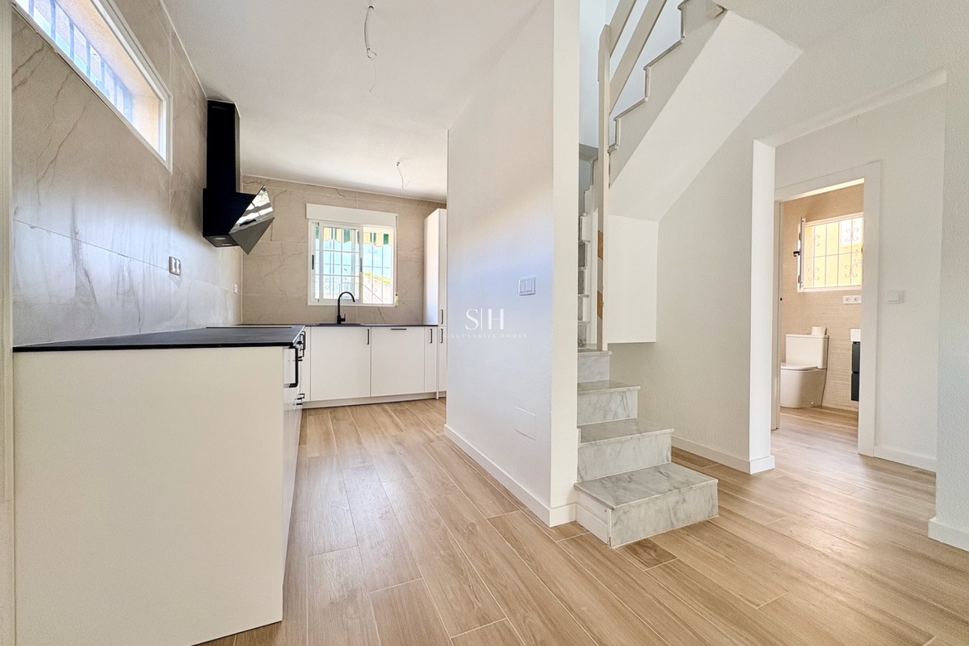 Återförsäljning - Villa - Orihuela Costa - Los Balcones
