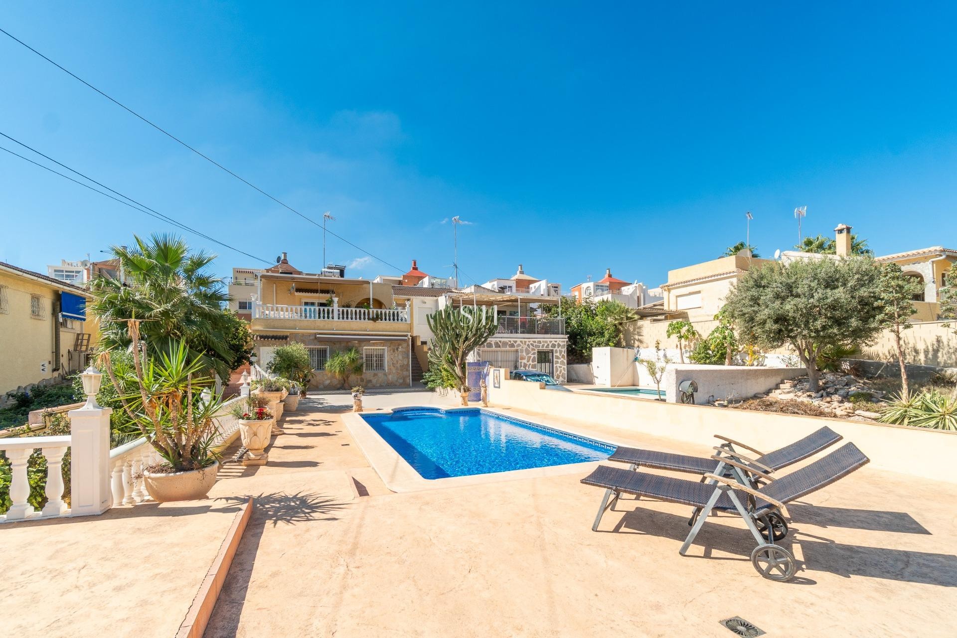 Återförsäljning - Villa - Orihuela Costa - Los Balcones