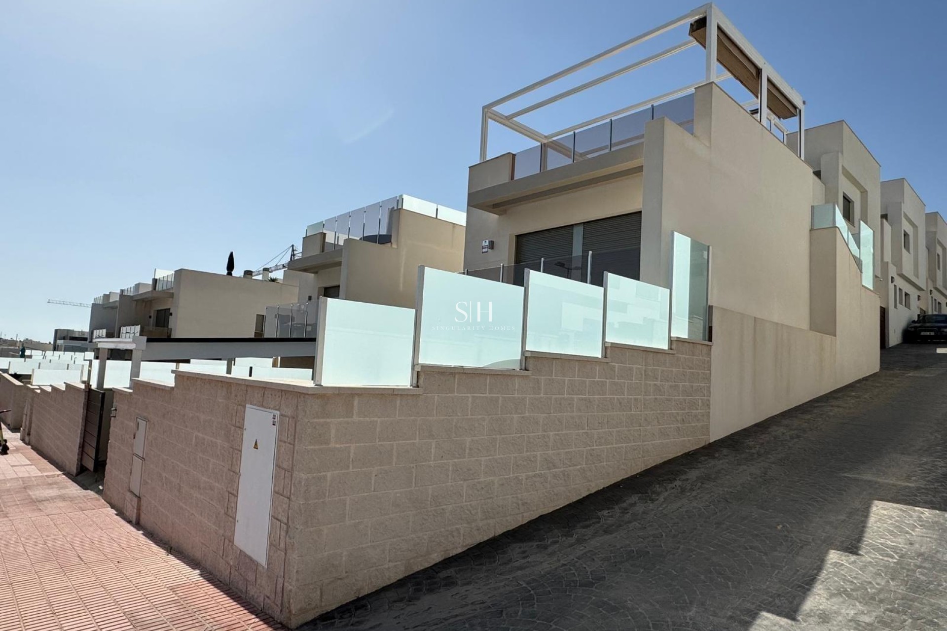 Återförsäljning - Villa - Orihuela Costa - PAU 26