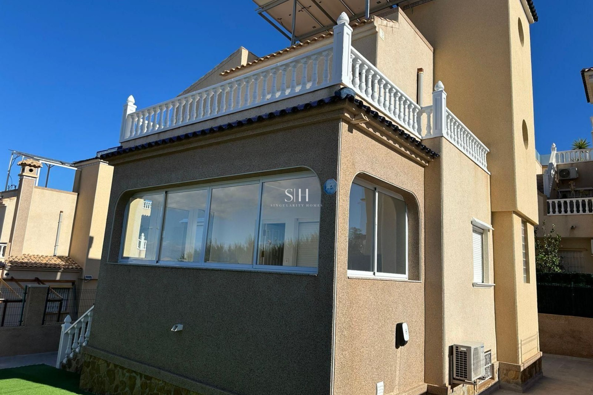 Återförsäljning - Villa - Orihuela Costa - PAU 26