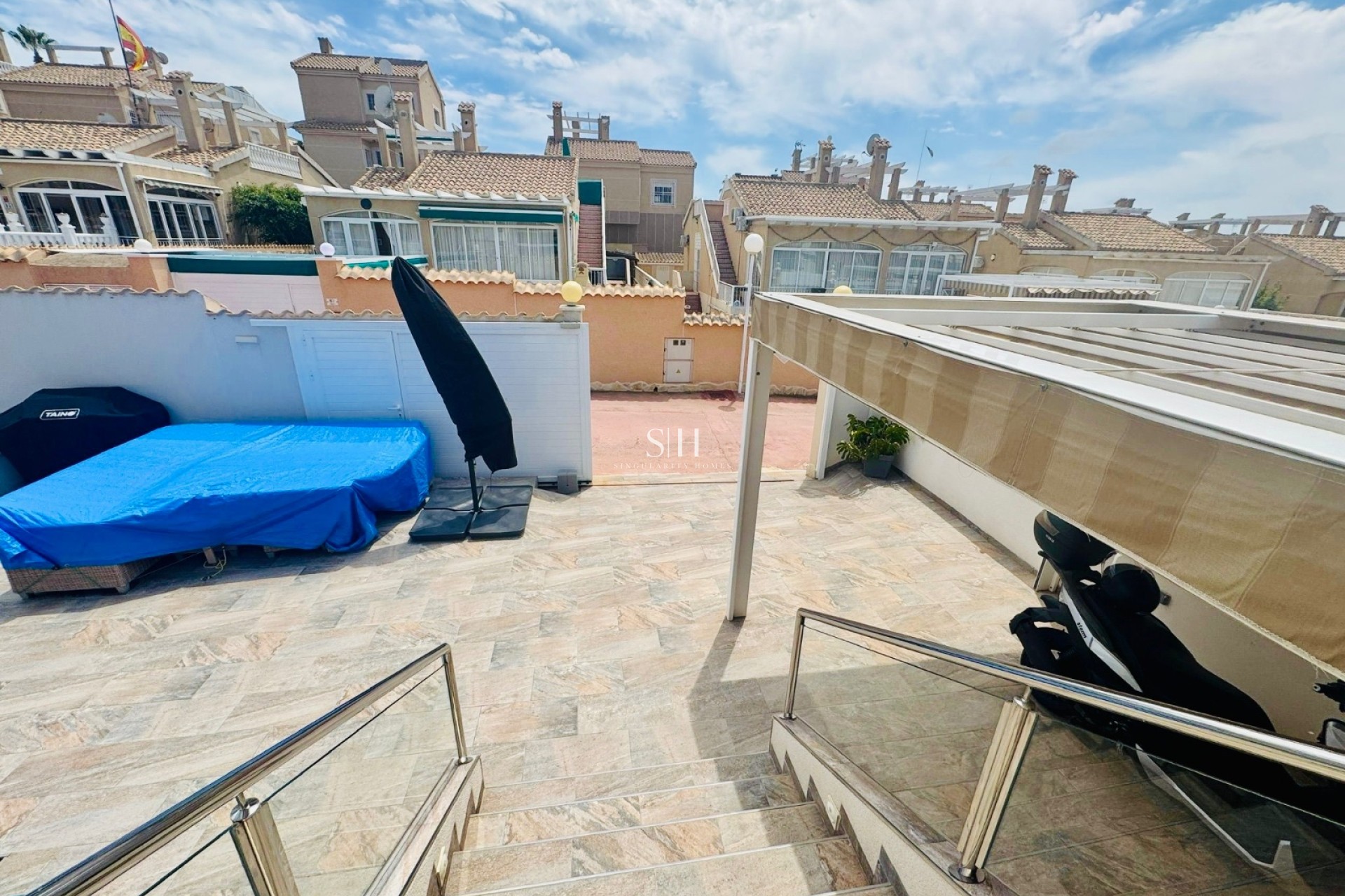 Återförsäljning - Villa - Orihuela Costa - Playa Flamenca