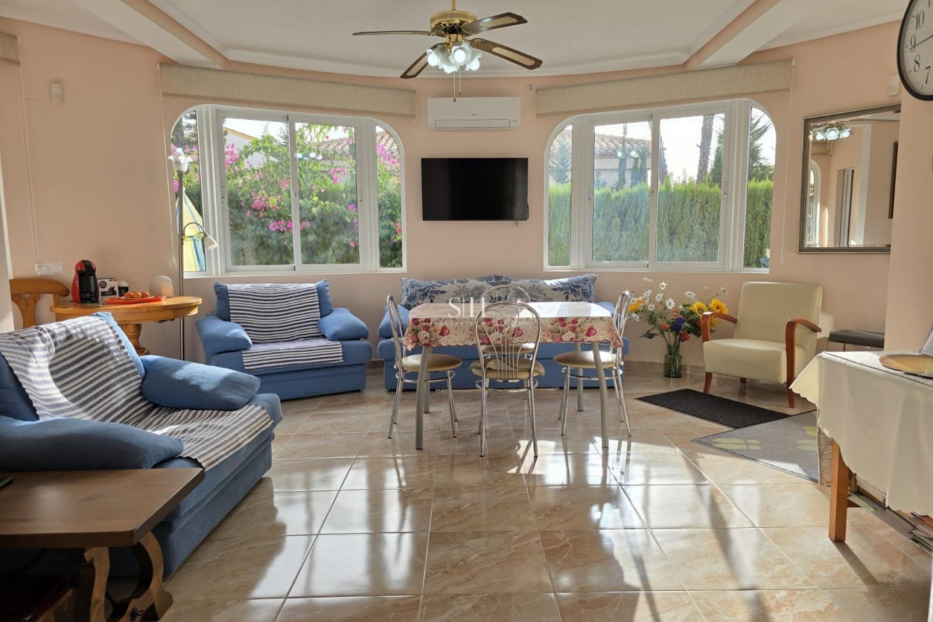 Återförsäljning - Villa - Orihuela Costa - Playa Flamenca