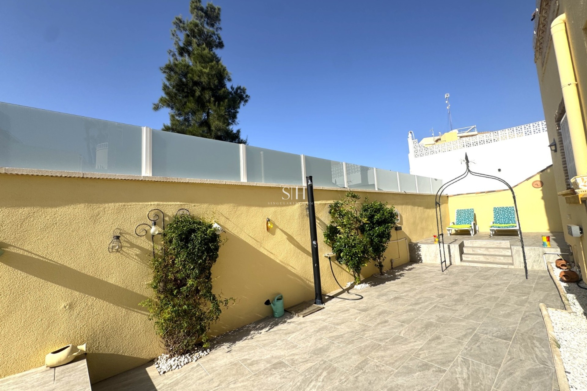 Återförsäljning - Villa - Orihuela Costa - Playa Flamenca