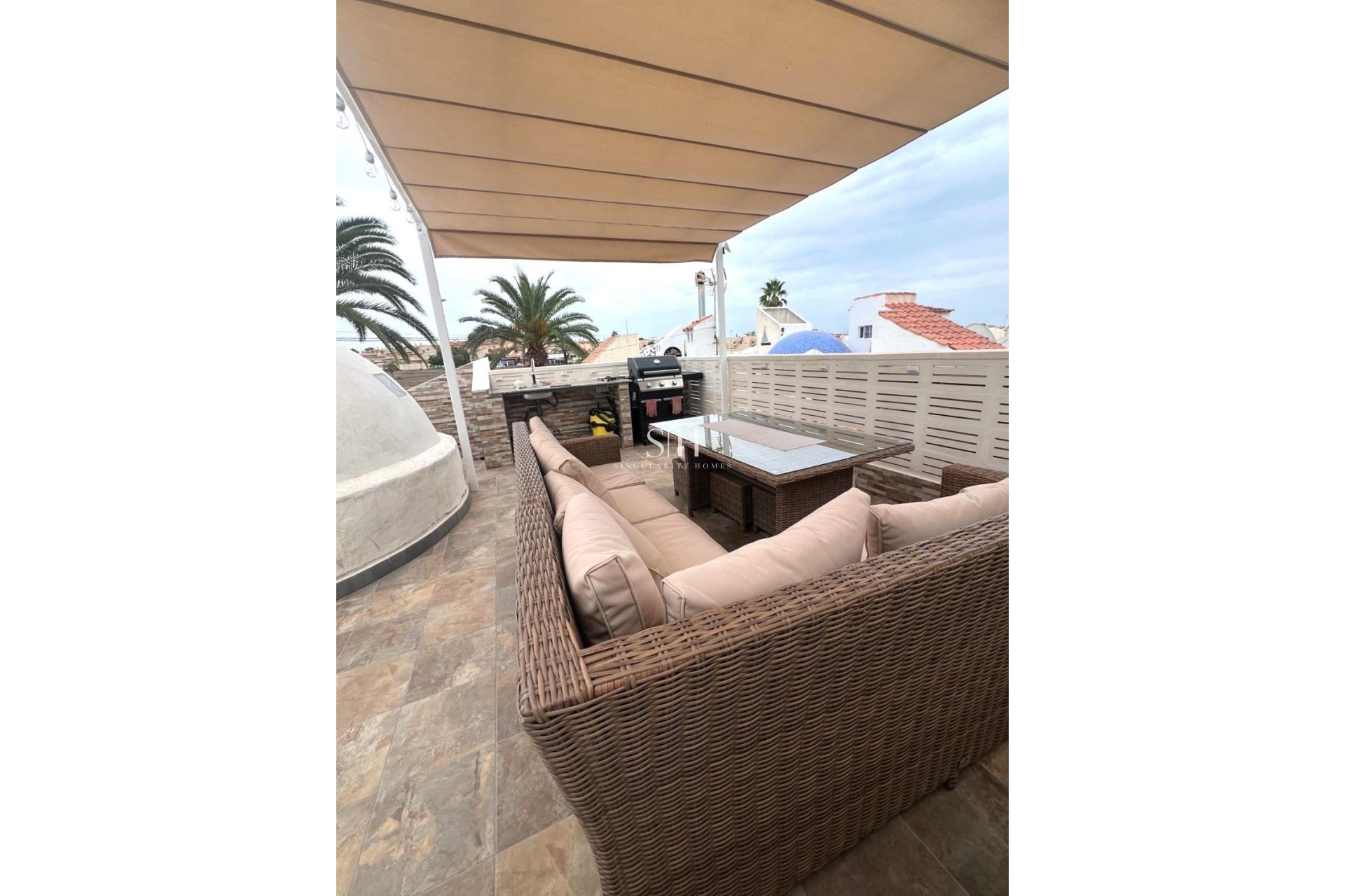 Återförsäljning - Villa - Orihuela Costa - Playa Flamenca