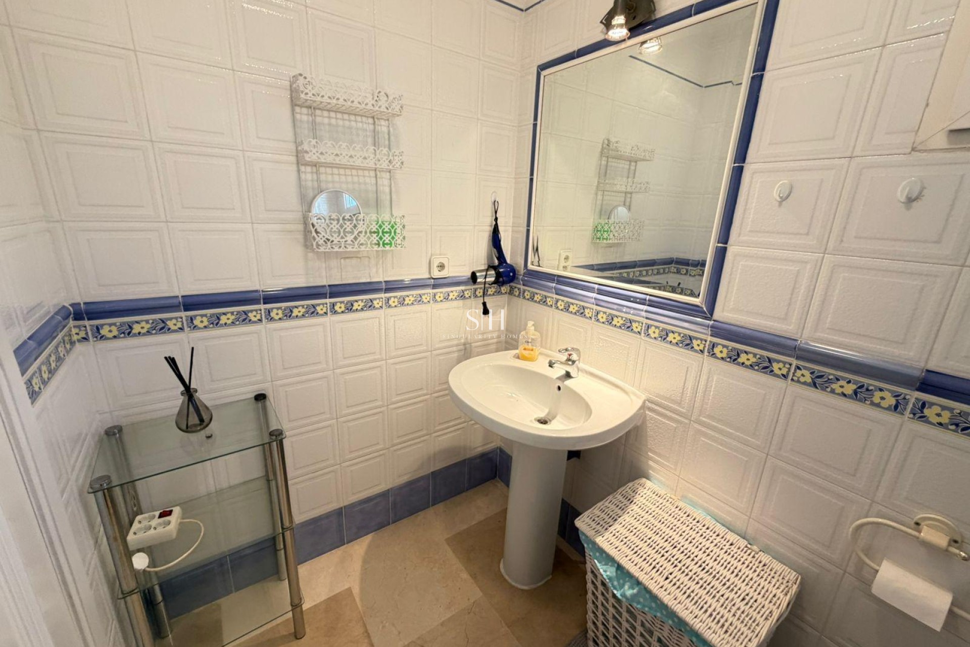 Återförsäljning - Villa - Orihuela Costa - Playa Flamenca