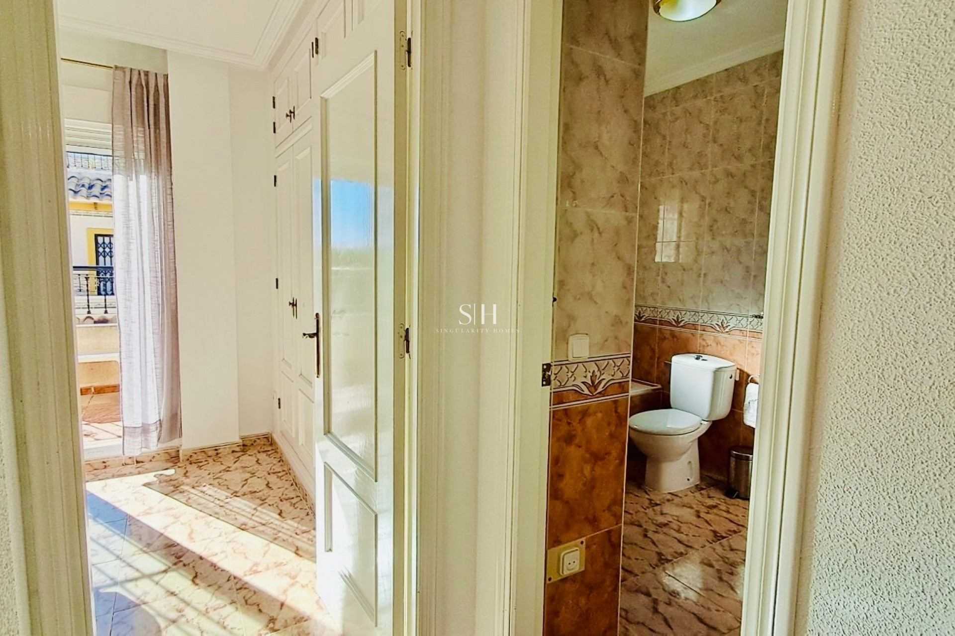 Återförsäljning - Villa - Orihuela Costa - Playa Flamenca