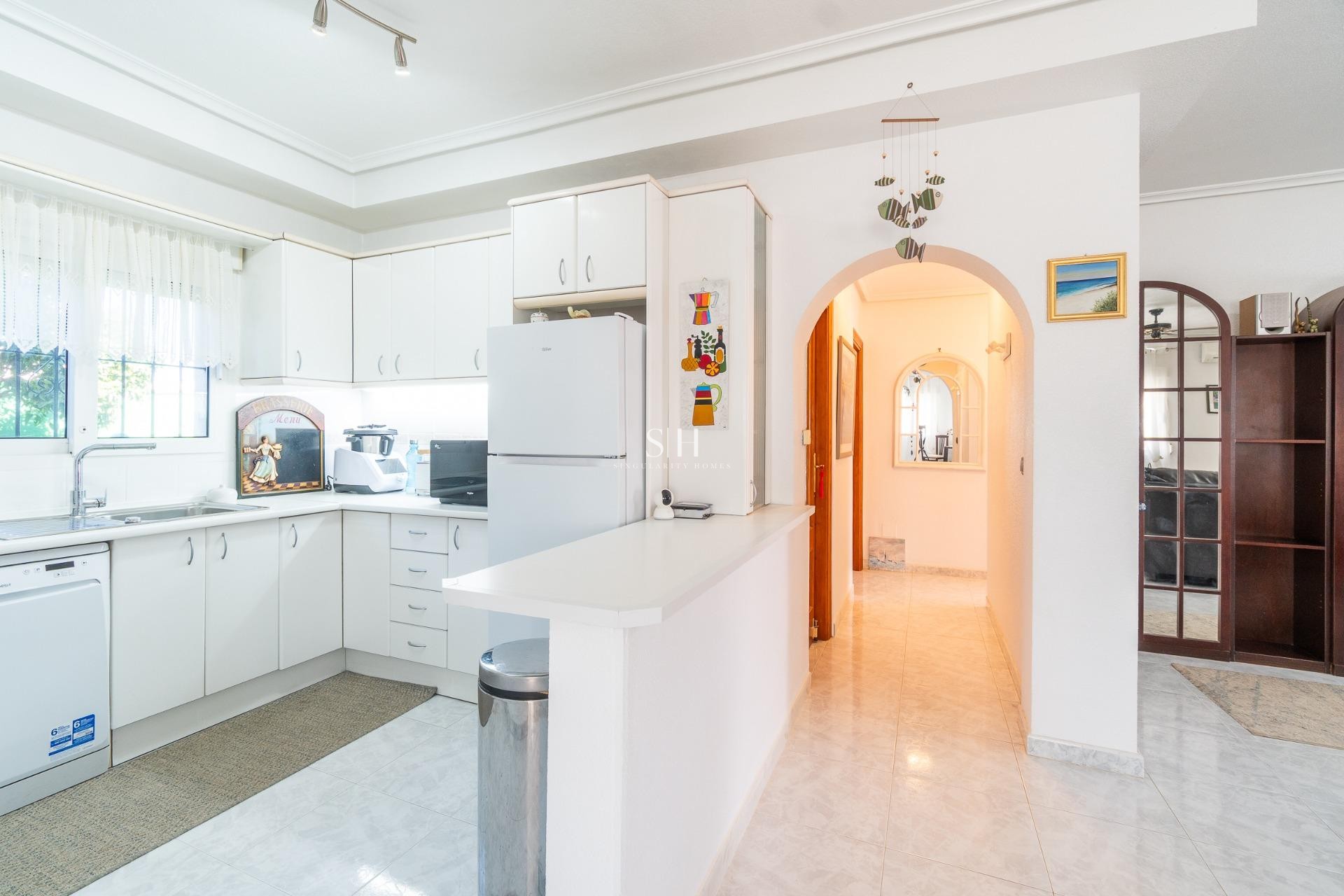 Återförsäljning - Villa - Orihuela Costa - Playa Flamenca