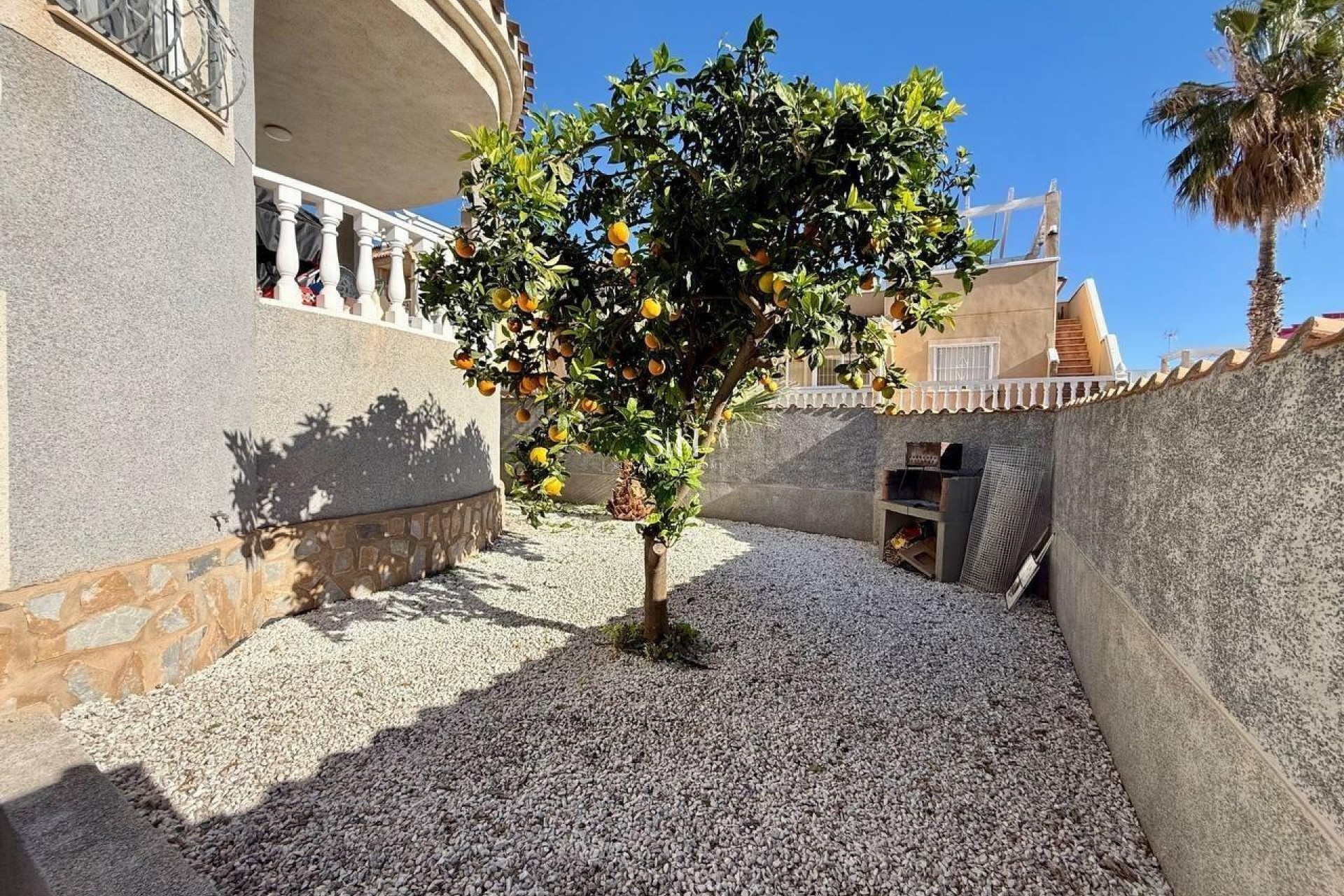 Återförsäljning - Villa - Orihuela Costa - Playa Flamenca