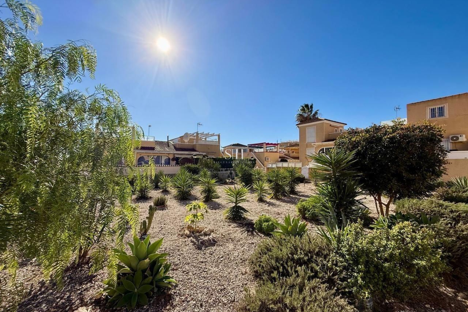 Återförsäljning - Villa - Orihuela Costa - Playa Flamenca