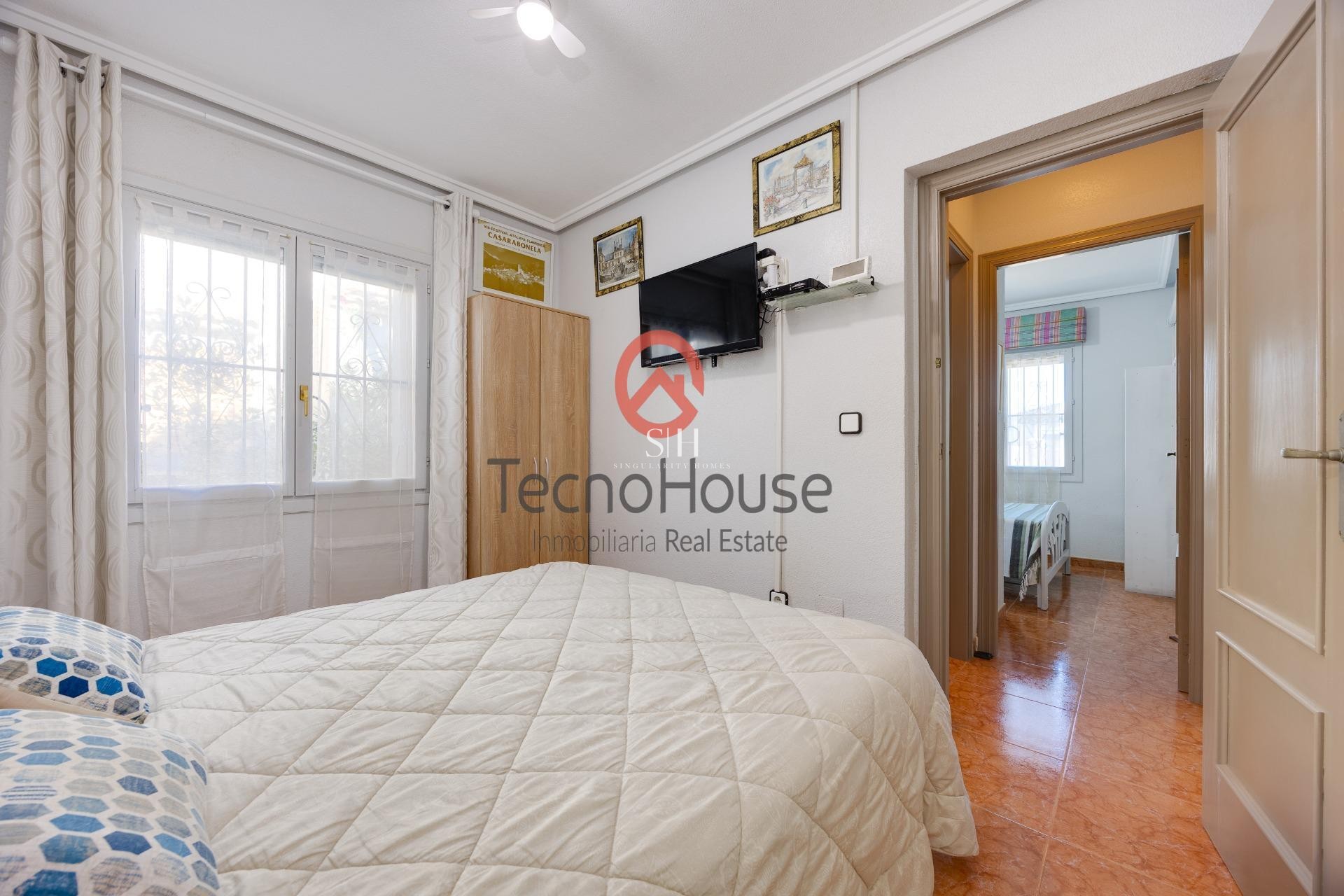 Återförsäljning - Villa - Orihuela Costa - Playa Flamenca