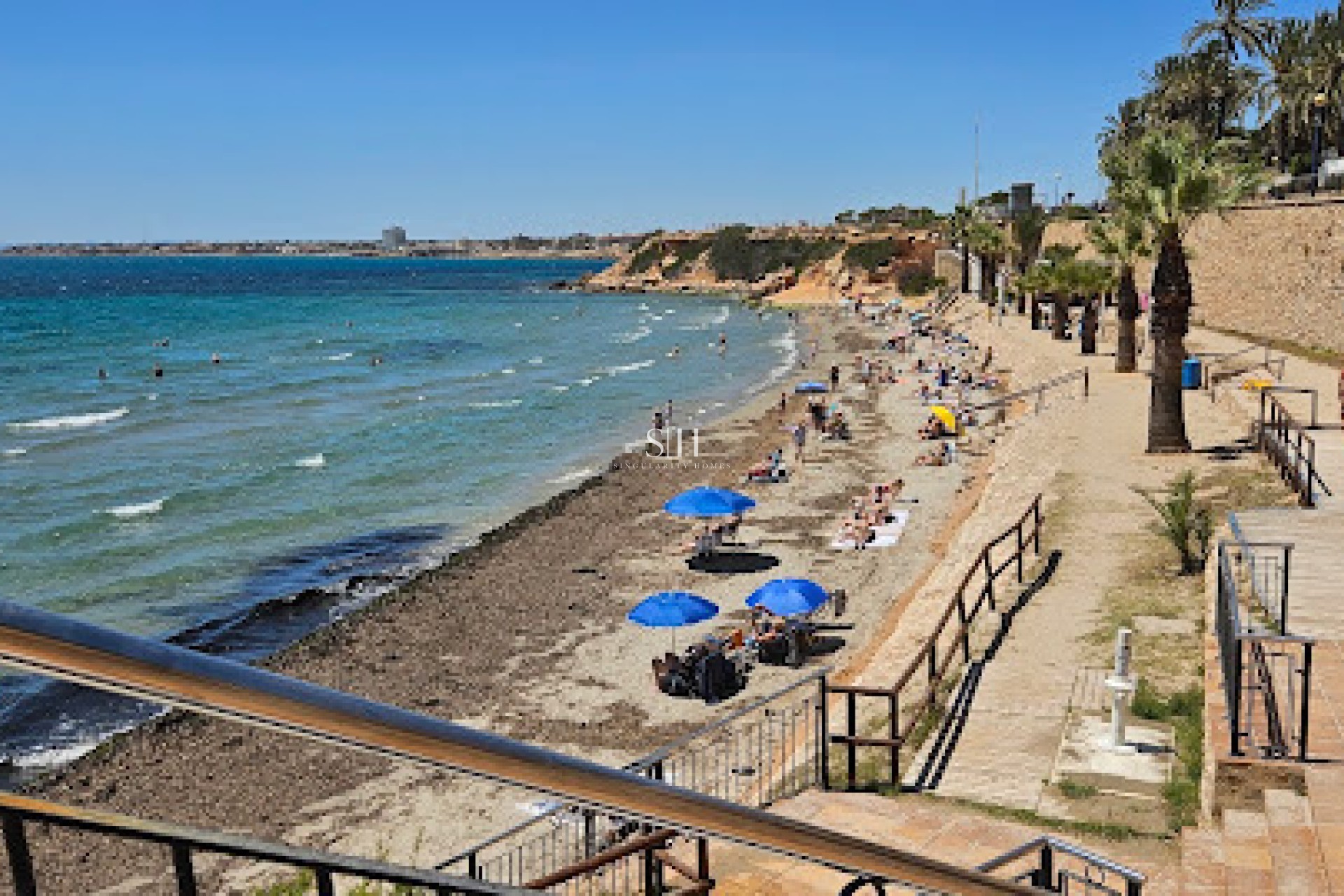 Återförsäljning - Villa - Orihuela Costa - Punta Prima
