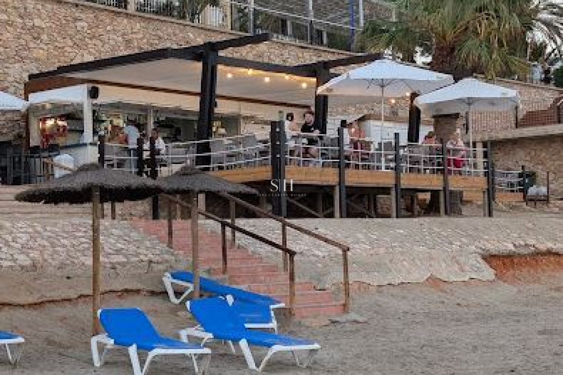 Återförsäljning - Villa - Orihuela Costa - Punta Prima