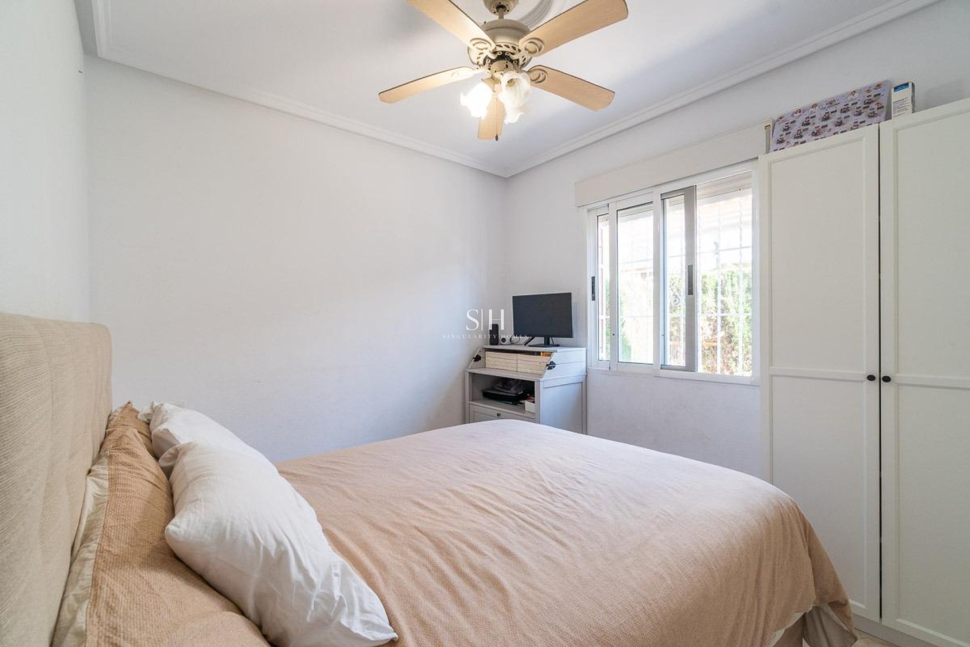 Återförsäljning - Villa - Orihuela Costa - Punta Prima