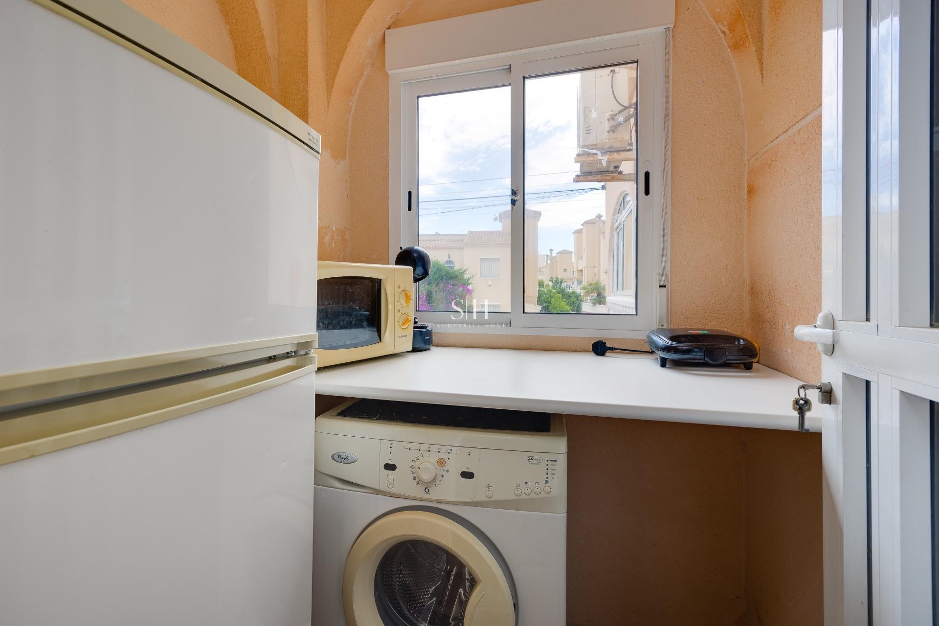 Återförsäljning - Villa - Orihuela Costa - Villamartín-las Filipinas