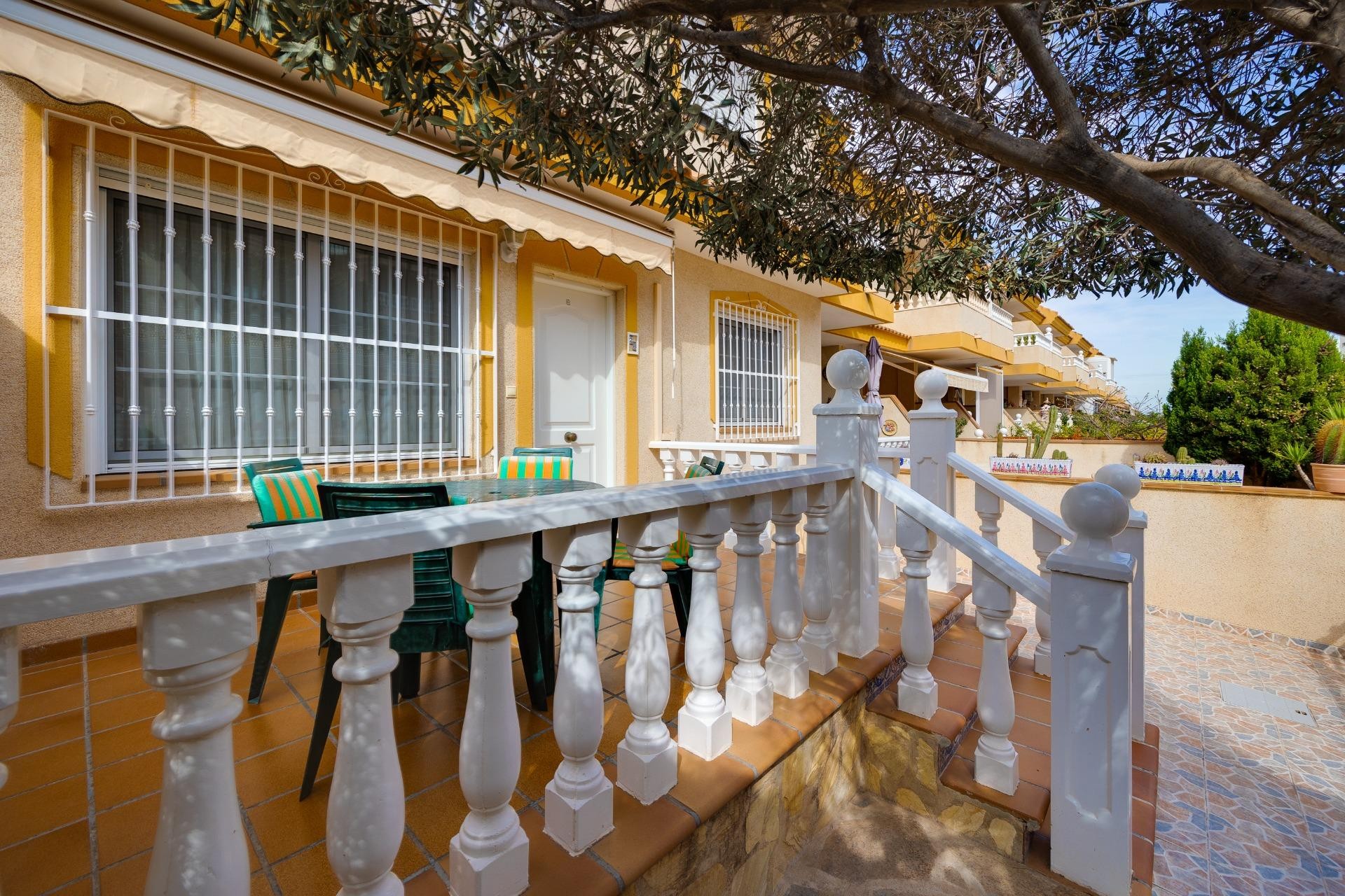 Återförsäljning - Villa - Orihuela Costa - Villamartín